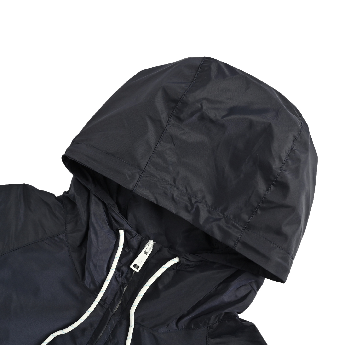 Prada/普拉达 白边布标再生尼龙连帽夹克外套-Chinese UA Cheap High Quatity Brand Clothes Bags handbags Sneakers wholesale wholesaler seller from China Factory suppliers Fashion Clothing Shoes best Quality Beautiful Price Prada/普拉达 白边布标再生尼龙连帽夹克外套