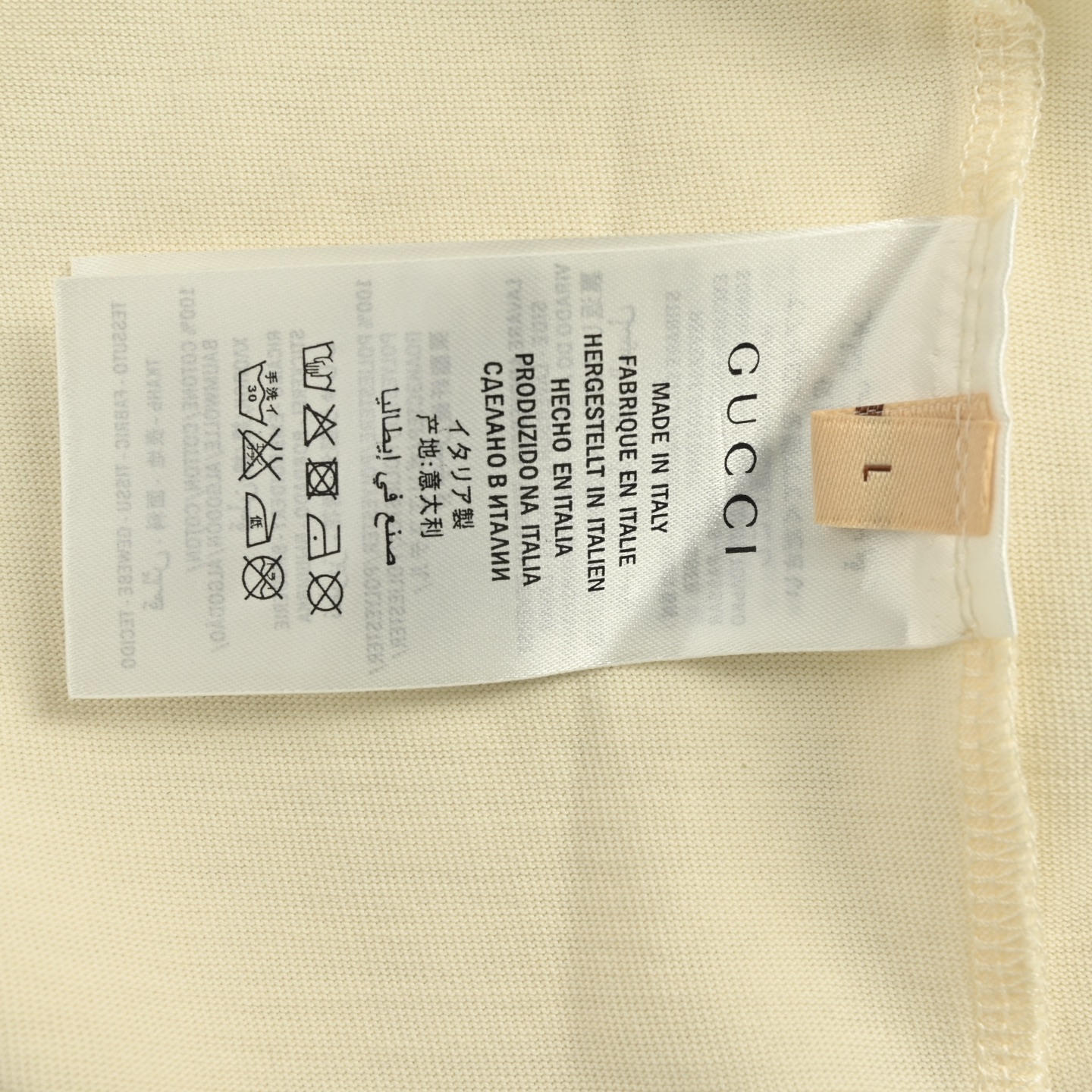 Gucci/古驰 25ss 爱心箭头印花短袖-Chinese UA Cheap High Quatity Brand Clothes Bags handbags Sneakers wholesale wholesaler seller from China Factory suppliers Fashion Clothing Shoes best Quality Beautiful Price Gucci/古驰 25ss 爱心箭头印花短袖