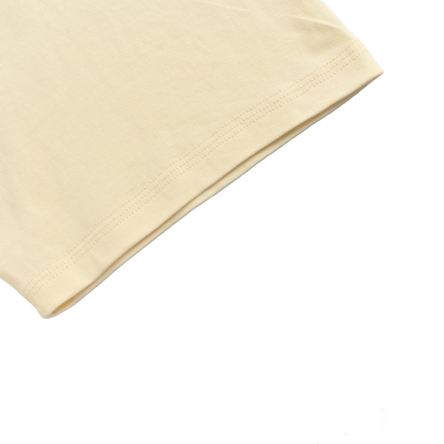 Gucci/古驰 25ss 爱心叶片植物印花短袖-Chinese UA Cheap High Quatity Brand Clothes Bags handbags Sneakers wholesale wholesaler seller from China Factory suppliers Fashion Clothing Shoes best Quality Beautiful Price Gucci/古驰 25ss 爱心叶片植物印花短袖