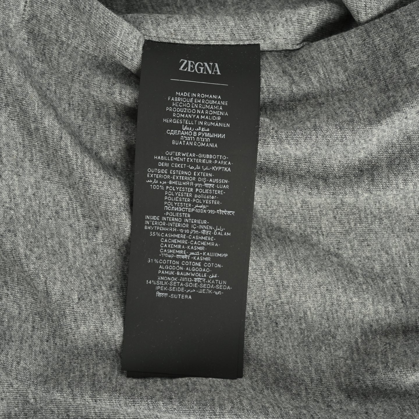 Zegna/杰尼亚 微纤维Brezza双面马甲-Chinese UA Cheap High Quatity Brand Clothes Bags handbags Sneakers wholesale wholesaler seller from China Factory suppliers Fashion Clothing Shoes best Quality Beautiful Price Zegna/杰尼亚 微纤维Brezza双面马甲