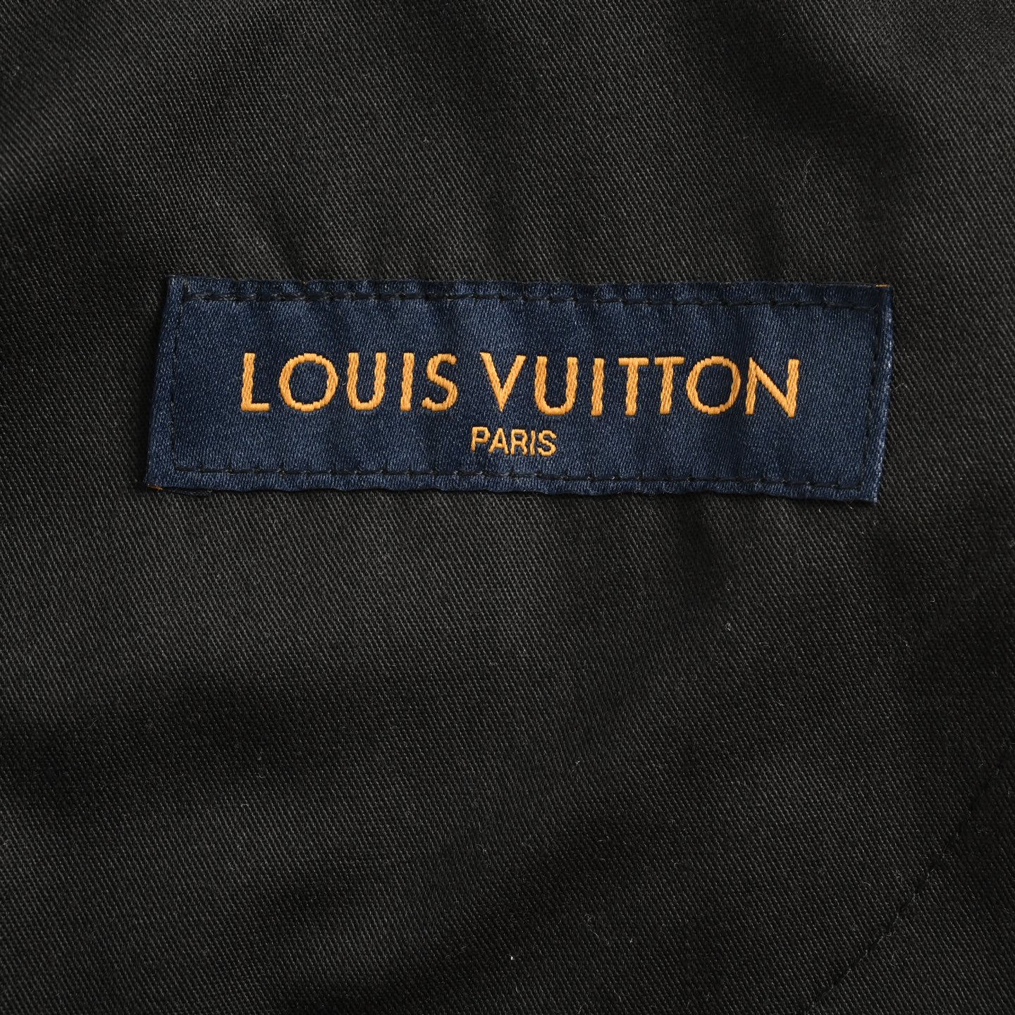 Louis Vuitton/路易威登 绳索签名字母刺绣牛仔短裤-Chinese UA Cheap High Quatity Brand Clothes Bags handbags Sneakers wholesale wholesaler seller from China Factory suppliers Fashion Clothing Shoes best Quality Beautiful Price Louis Vuitton/路易威登 绳索签名字母刺绣牛仔短裤