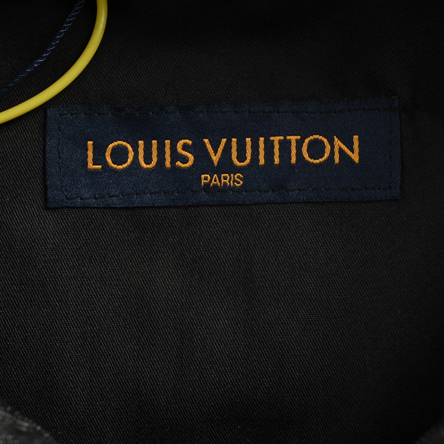 Louis Vuitton/路易威登 绳索签名字母刺绣牛仔短袖衬衫-Chinese UA Cheap High Quatity Brand Clothes Bags handbags Sneakers wholesale wholesaler seller from China Factory suppliers Fashion Clothing Shoes best Quality Beautiful Price Louis Vuitton/路易威登 绳索签名字母刺绣牛仔短袖衬衫