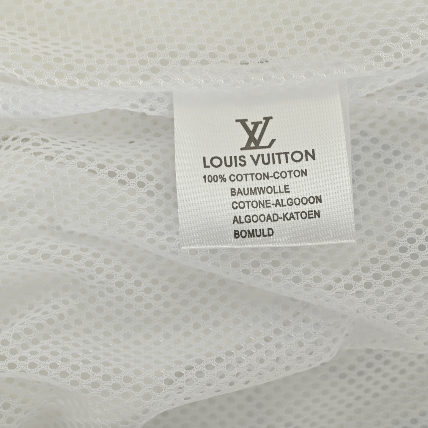 Louis Vuitton/路易威登 25ss 老花渐变沙滩短裤-Chinese UA Cheap High Quatity Brand Clothes Bags handbags Sneakers wholesale wholesaler seller from China Factory suppliers Fashion Clothing Shoes best Quality Beautiful Price Louis Vuitton/路易威登 25ss 老花渐变沙滩短裤