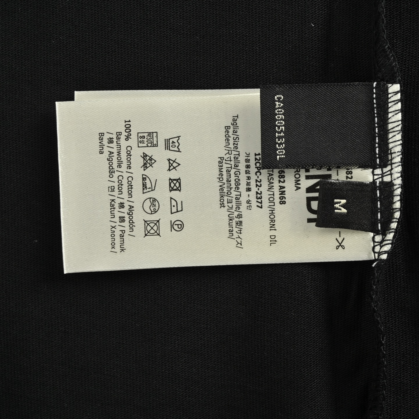 Fendi/芬迪 25ss 小怪兽眼睛硅胶字母logo短袖 黑色 白色-Chinese UA Cheap High Quatity Brand Clothes Bags handbags Sneakers wholesale wholesaler seller from China Factory suppliers Fashion Clothing Shoes best Quality Beautiful Price Fendi/芬迪 25ss 小怪兽眼睛硅胶字母logo短袖 黑色 白色