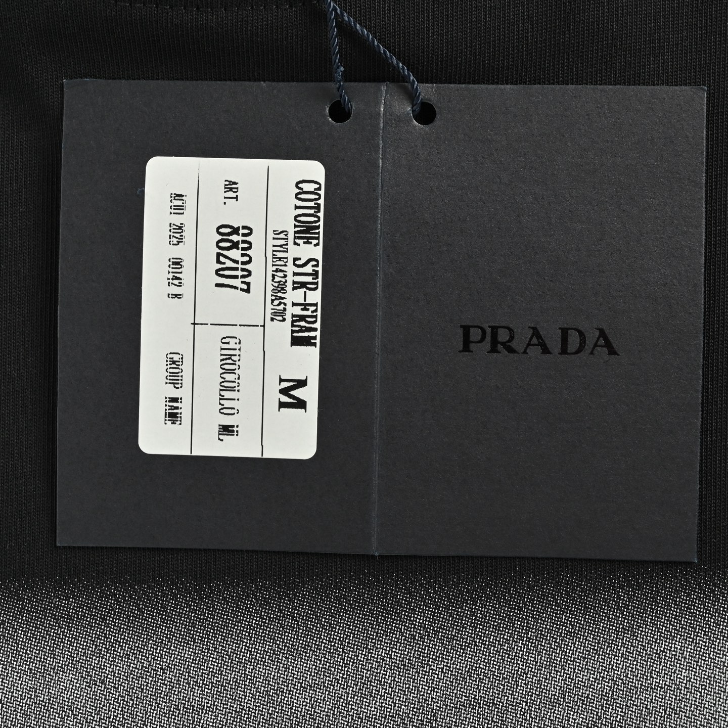 Prada/普拉达 25ss 三角标刺绣喷墨短袖 黑色 白色-Chinese UA Cheap High Quatity Brand Clothes Bags handbags Sneakers wholesale wholesaler seller from China Factory suppliers Fashion Clothing Shoes best Quality Beautiful Price Prada/普拉达 25ss 三角标刺绣喷墨短袖 黑色 白色