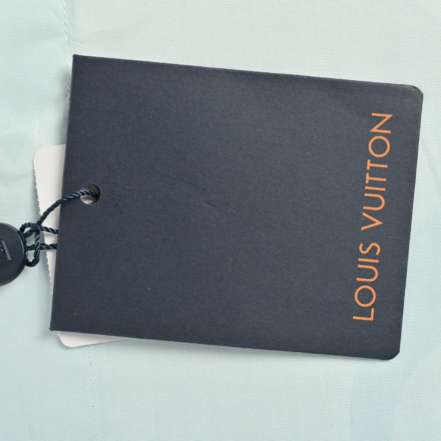 Louis Vuitton/路易威登 24Fw 渐变字母花卉长袖衬衫-Chinese UA Cheap High Quatity Brand Clothes Bags handbags Sneakers wholesale wholesaler seller from China Factory suppliers Fashion Clothing Shoes best Quality Beautiful Price Louis Vuitton/路易威登 24Fw 渐变字母花卉长袖衬衫