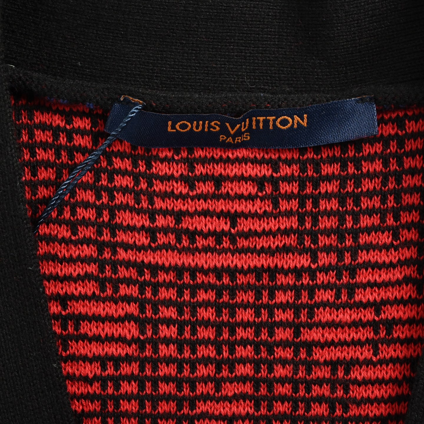 Louis Vuitton/路易威登 25Fw 老花提花条纹毛衣开衫-Chinese UA Cheap High Quatity Brand Clothes Bags handbags Sneakers wholesale wholesaler seller from China Factory suppliers Fashion Clothing Shoes best Quality Beautiful Price Louis Vuitton/路易威登 25Fw 老花提花条纹毛衣开衫
