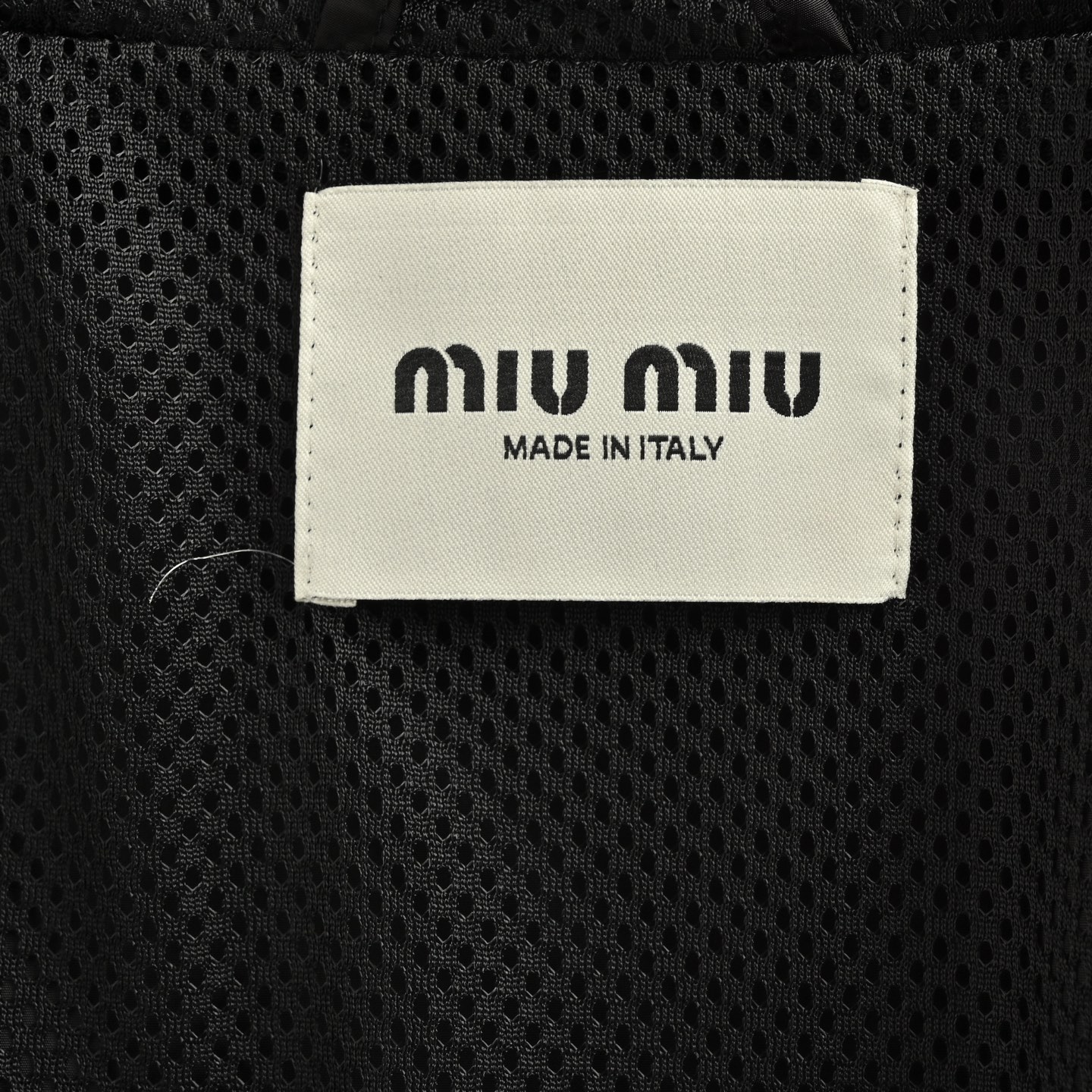 Miu Miu/缪缪 25Fw 小标连帽风衣夹克外套 Miu Miu/缪缪 25Fw 小标连帽风衣夹克外套