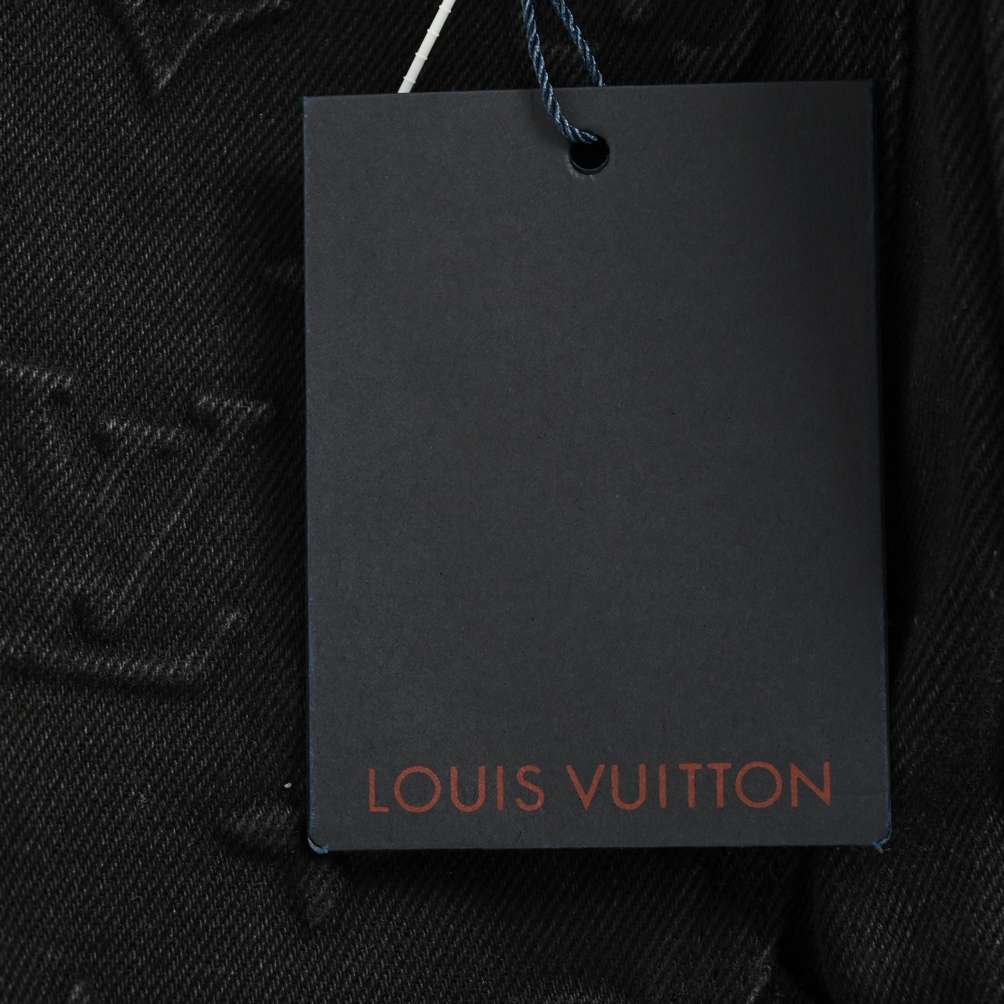 Louis Vuitton/路易威登 老花浮雕水洗牛仔裤-Chinese UA Cheap High Quatity Brand Clothes Bags handbags Sneakers wholesale wholesaler seller from China Factory suppliers Fashion Clothing Shoes best Quality Beautiful Price Louis Vuitton/路易威登 老花浮雕水洗牛仔裤
