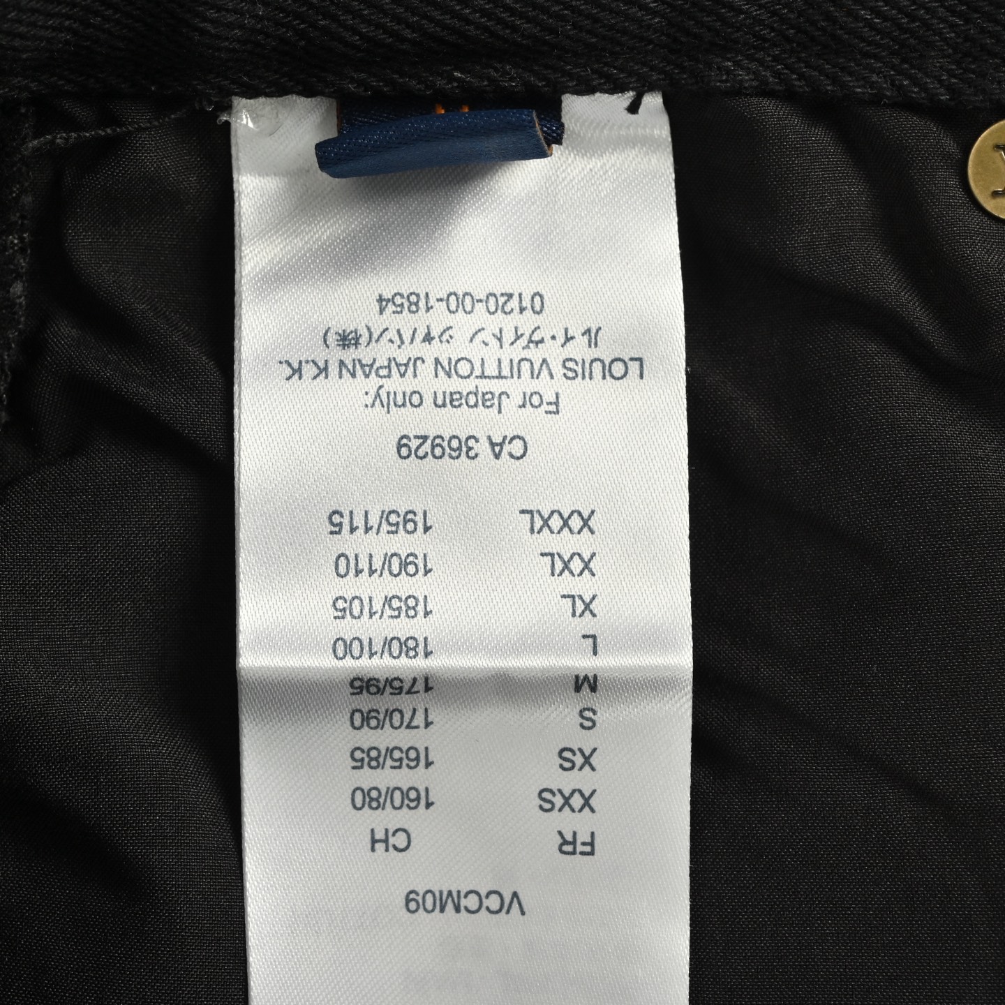 Louis Vuitton/路易威登 老花浮雕水洗牛仔裤-Chinese UA Cheap High Quatity Brand Clothes Bags handbags Sneakers wholesale wholesaler seller from China Factory suppliers Fashion Clothing Shoes best Quality Beautiful Price Louis Vuitton/路易威登 老花浮雕水洗牛仔裤