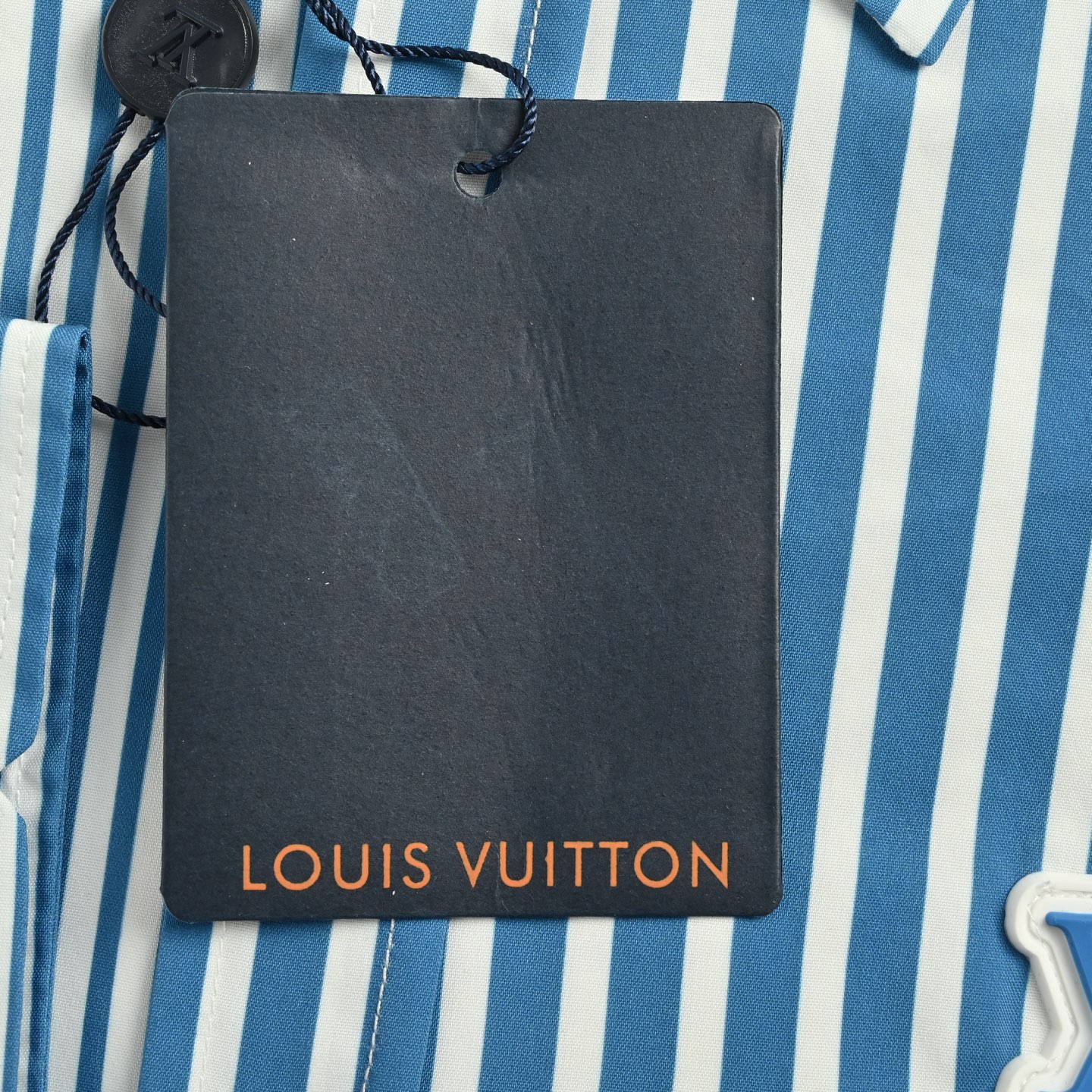 Louis Vuitton/路易威登 25Fw 条纹拼接衬衫-Chinese UA Cheap High Quatity Brand Clothes Bags handbags Sneakers wholesale wholesaler seller from China Factory suppliers Fashion Clothing Shoes best Quality Beautiful Price Louis Vuitton/路易威登 25Fw 条纹拼接衬衫