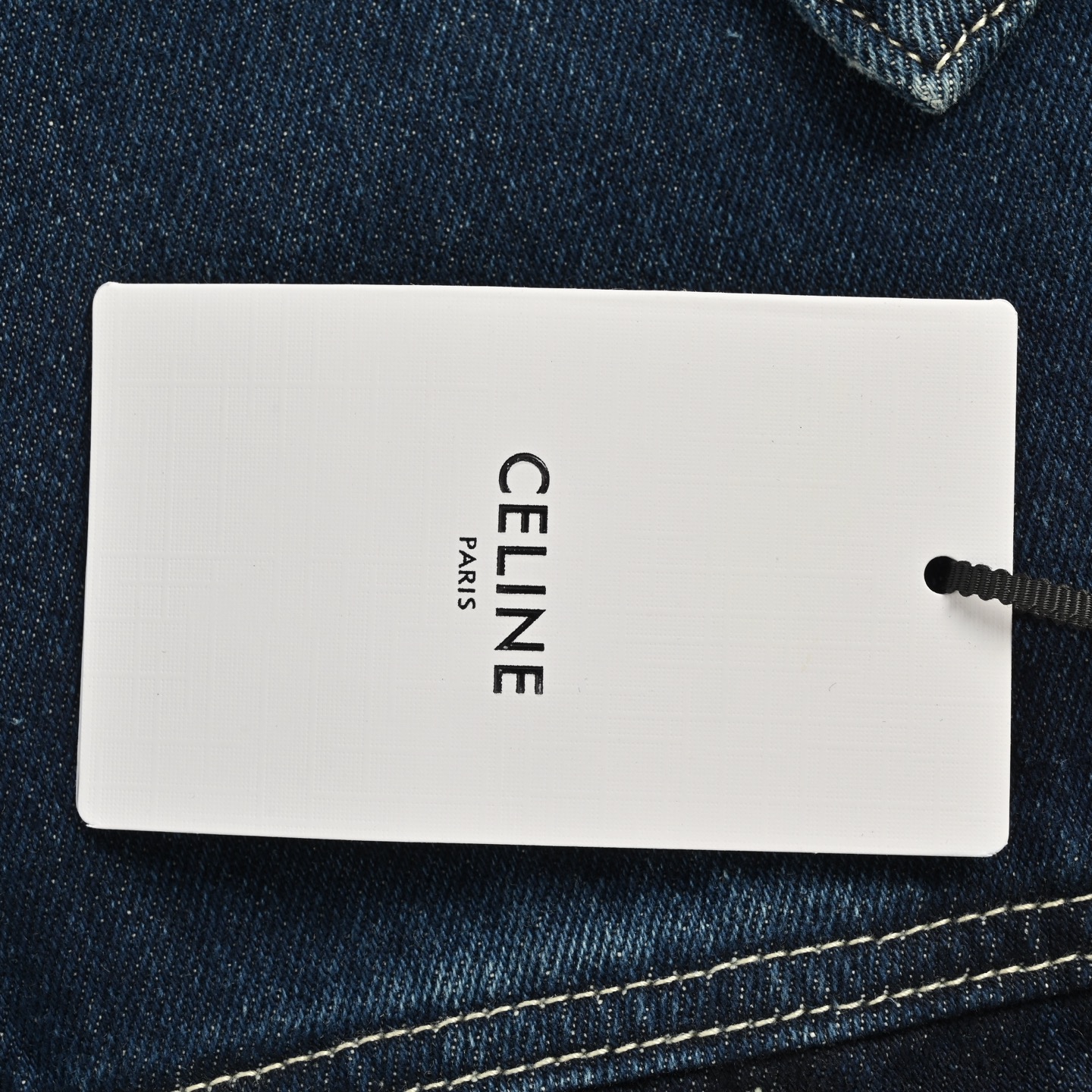 Celine/赛琳 25Fw 后背贴饰牛仔外套-High Quatity Cheap Brand wholesale wholesaler seller Clothes Bags handbags Sneakers Top Fashion Clothing Shoes from China Factory Chinese suppliers best Quality Beautiful Price Celine/赛琳 25Fw 后背贴饰牛仔外套