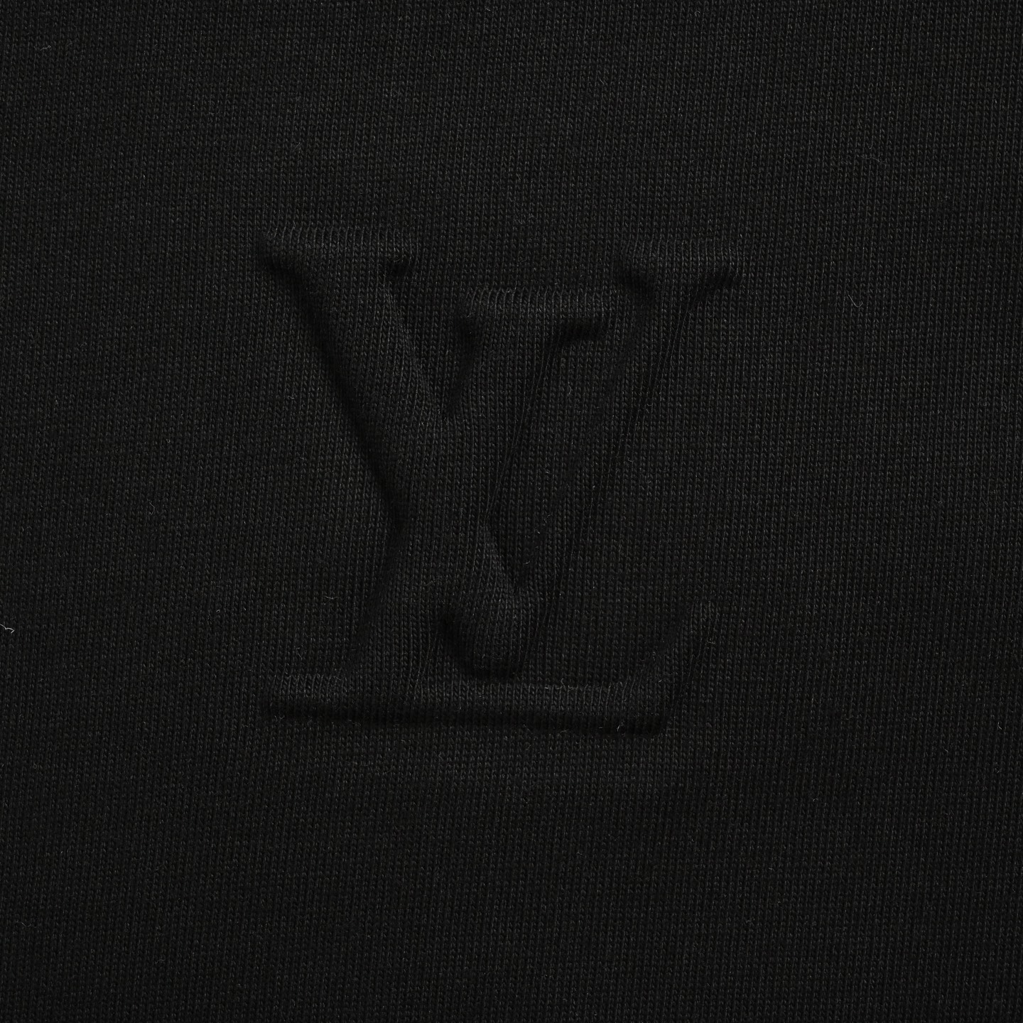 Louis Vuitton/路易威登 25Fw 胸前徽标浮雕压花长袖 黑色 白色