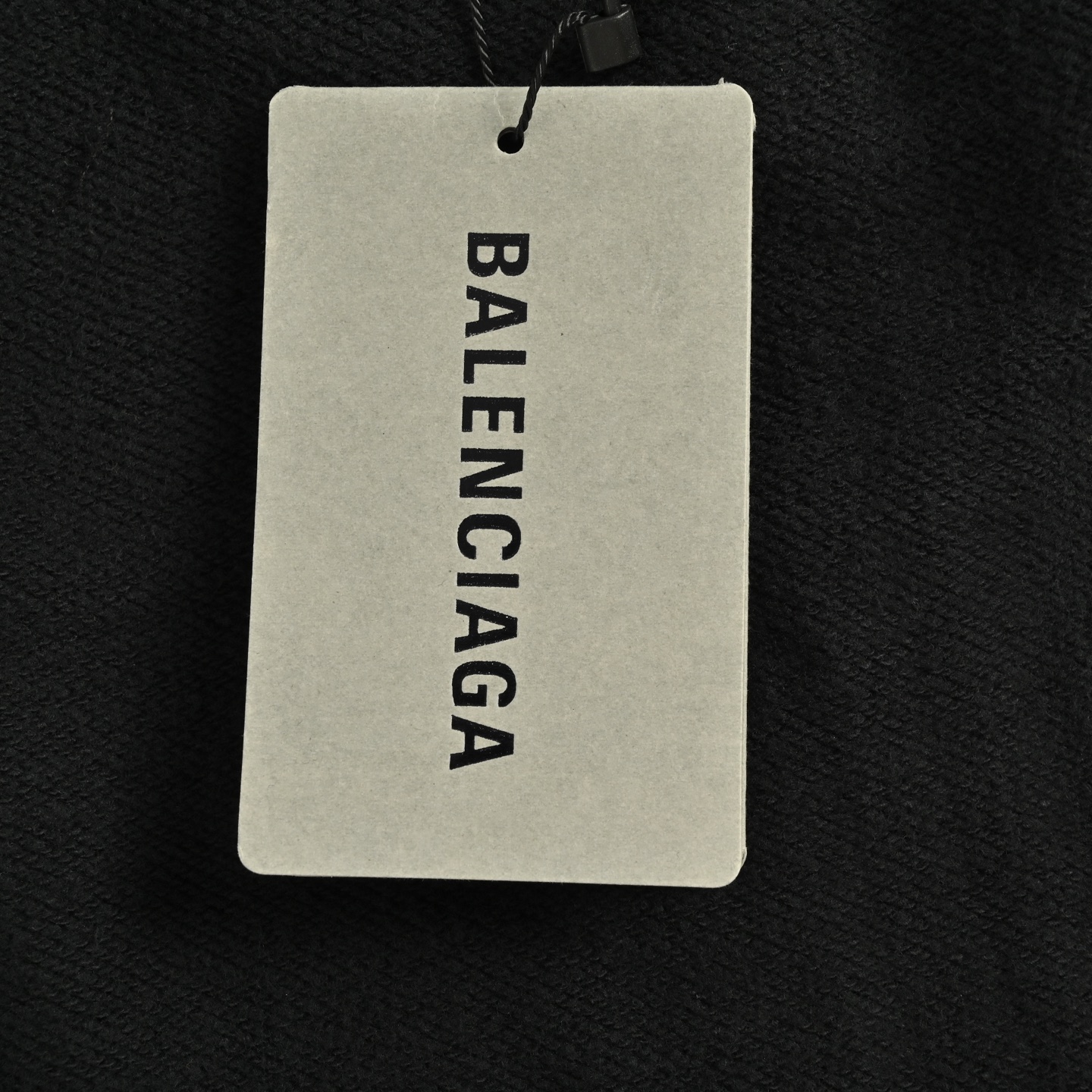 Balenciaga/巴黎世家 25Fw 红色美纹纸字母胶带拉链连帽外套