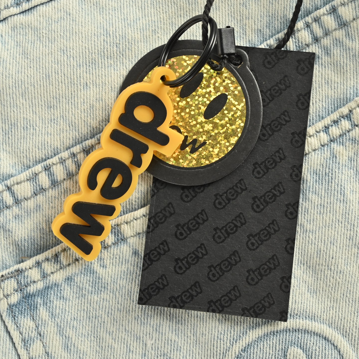 Drew House 笑脸阔腿破坏直筒牛仔裤-Chinese UA Cheap High Quatity Brand Clothes Bags handbags Sneakers wholesale wholesaler seller from China Factory suppliers Fashion Clothing Shoes best Quality Beautiful Price Drew House 笑脸阔腿破坏直筒牛仔裤