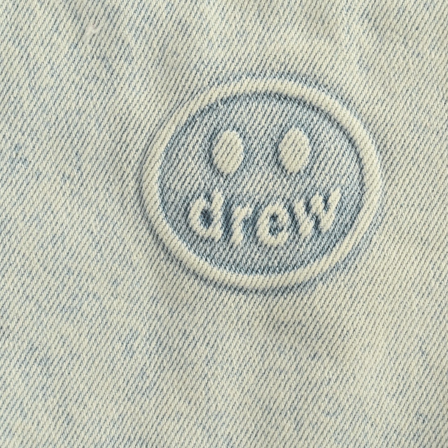 Drew House 笑脸阔腿破坏直筒牛仔裤-Chinese UA Cheap High Quatity Brand Clothes Bags handbags Sneakers wholesale wholesaler seller from China Factory suppliers Fashion Clothing Shoes best Quality Beautiful Price Drew House 笑脸阔腿破坏直筒牛仔裤