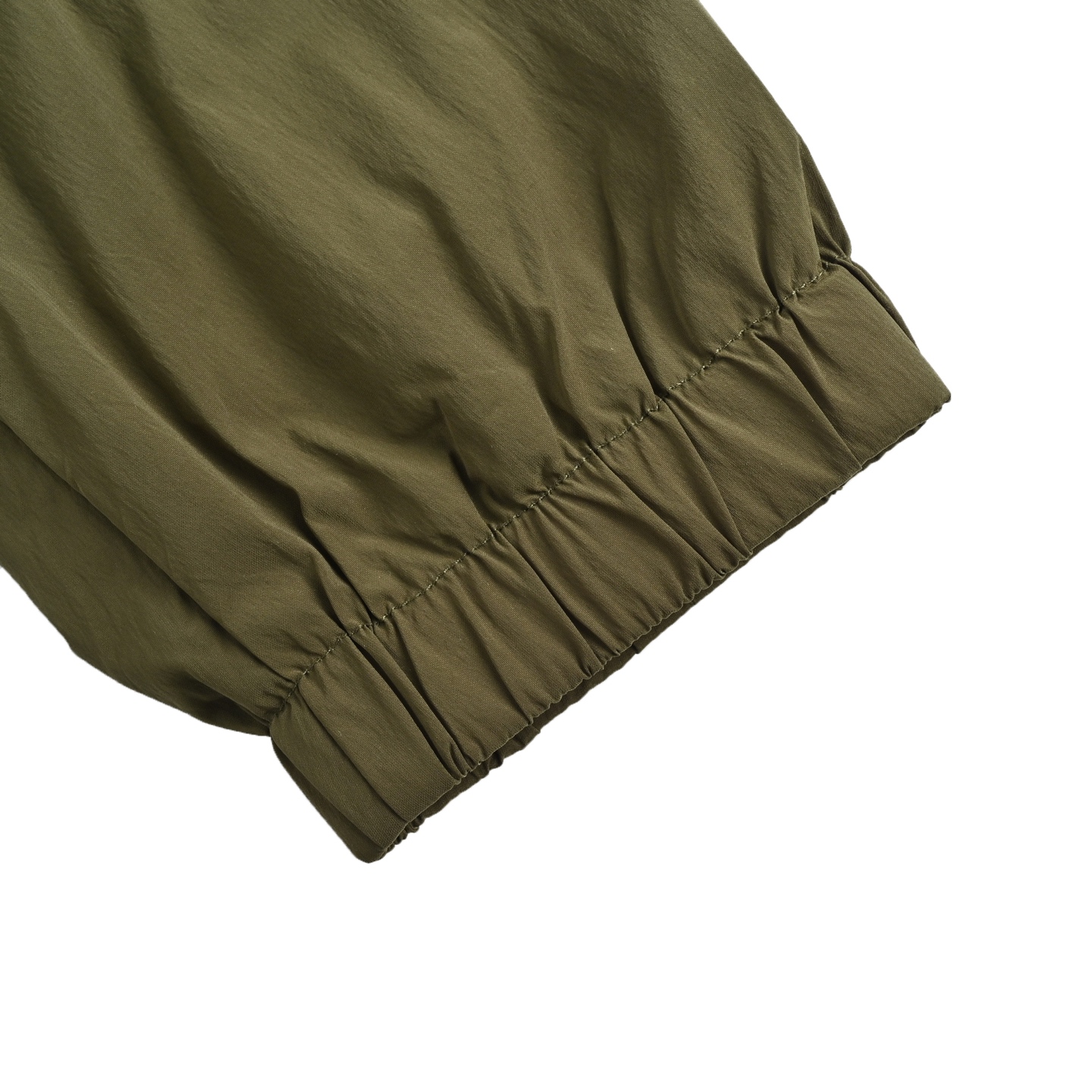 Prada/普拉达 胸口红条拉链连帽外套米白 墨绿-Chinese UA Cheap High Quatity Brand Clothes Bags handbags Sneakers wholesale wholesaler seller from China Factory suppliers Fashion Clothing Shoes best Quality Beautiful Price Prada/普拉达 胸口红条拉链连帽外套米白 墨绿