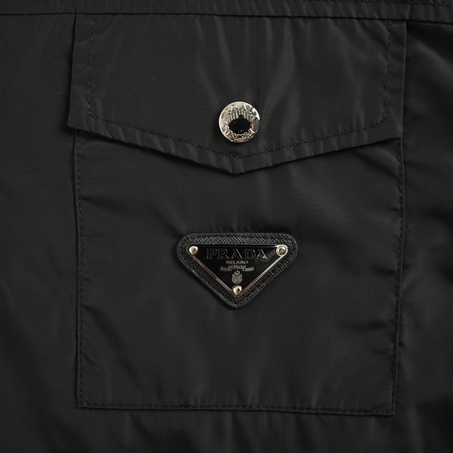 Prada/普拉达 四口袋红装翻领外套黑色