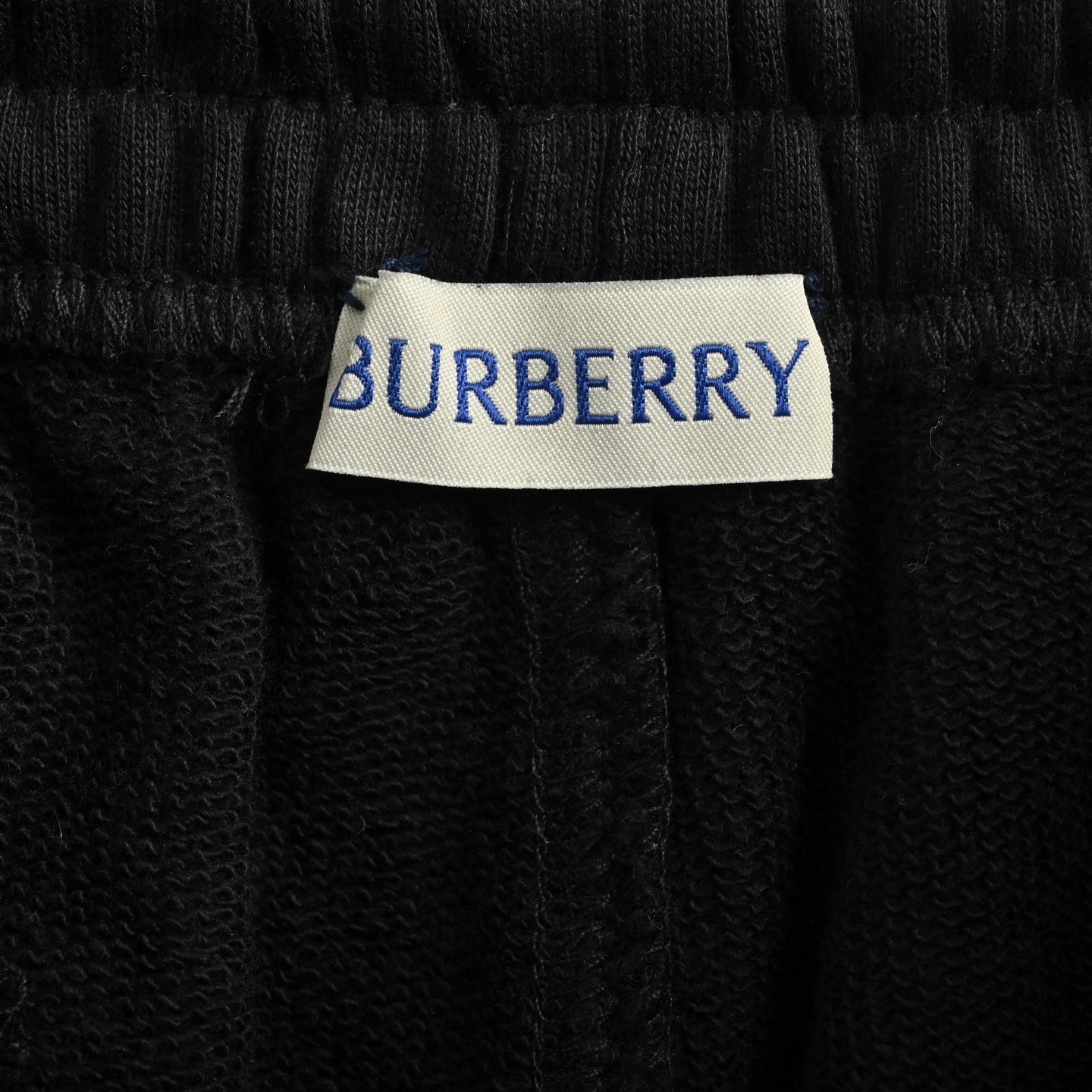 Burberry/巴宝莉 25Fw 侧边菱格织带套装长裤