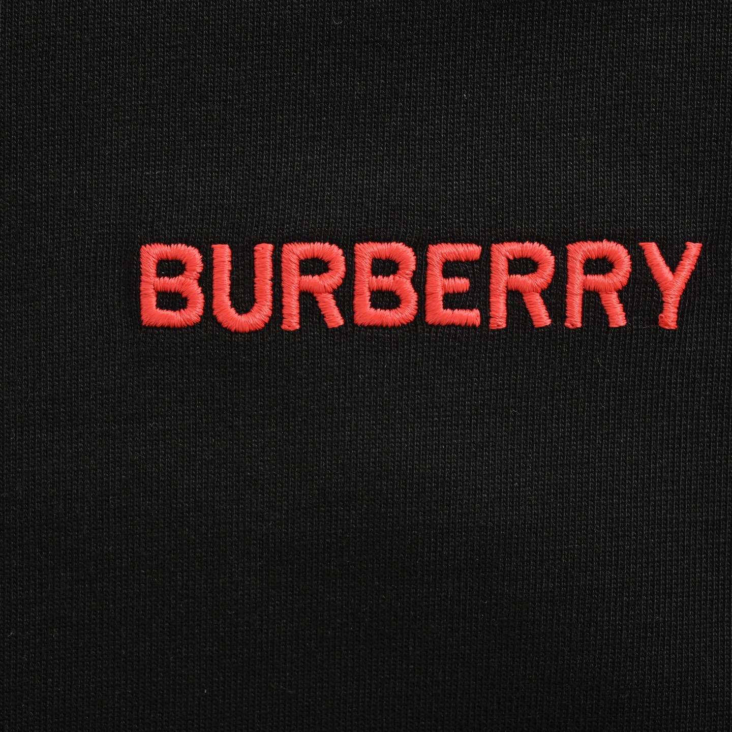 Burberry/巴宝莉 领口织带拼接长袖黑色 白色