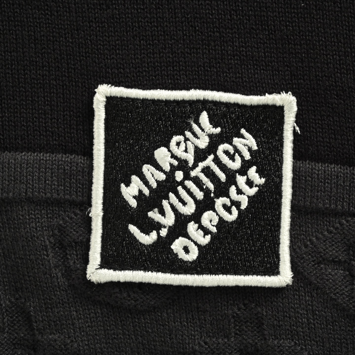 Louis Vuitton/路易威登 暗纹拼接提花POLO卫衣