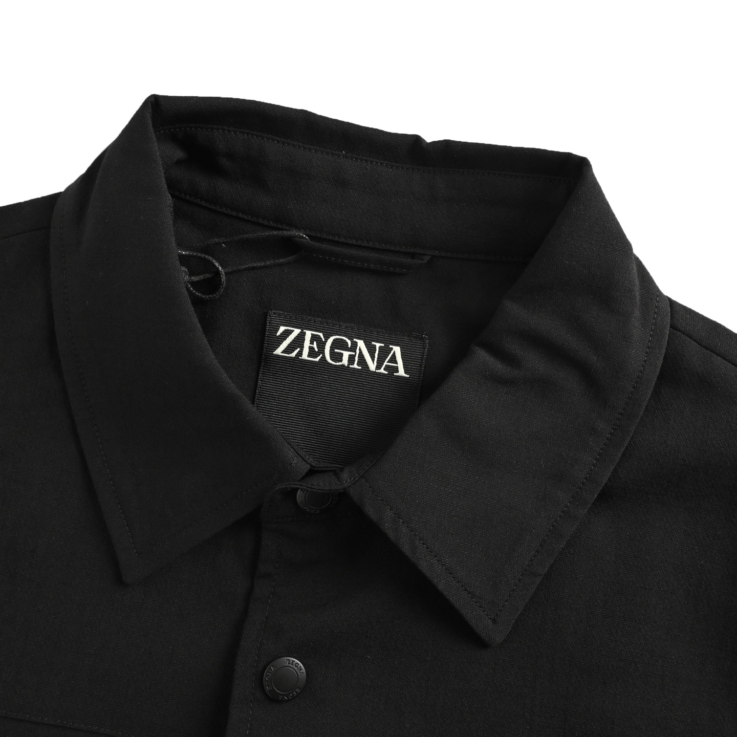 Zegna/杰尼亚 纽扣衬衫翻领外套黑色 米白-Chinese UA Cheap High Quatity Brand Clothes Bags handbags Sneakers wholesale wholesaler seller from China Factory suppliers Fashion Clothing Shoes best Quality Beautiful Price Zegna/杰尼亚 纽扣衬衫翻领外套黑色 米白