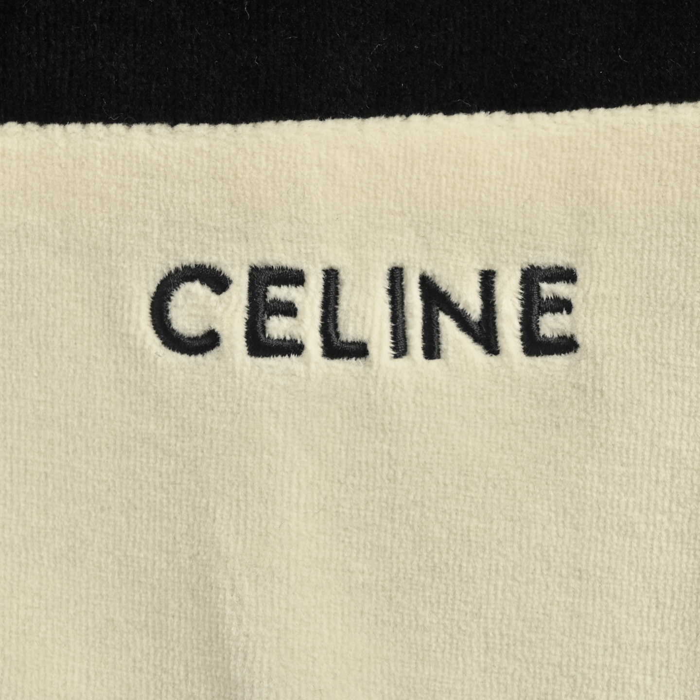 Celine/赛琳 25Fw 刺绣徽标拼色丝绒夹克外套-High Quatity Cheap Brand wholesale wholesaler seller Clothes Bags handbags Sneakers Top Fashion Clothing Shoes from China Factory Chinese suppliers best Quality Beautiful Price Celine/赛琳 25Fw 刺绣徽标拼色丝绒夹克外套