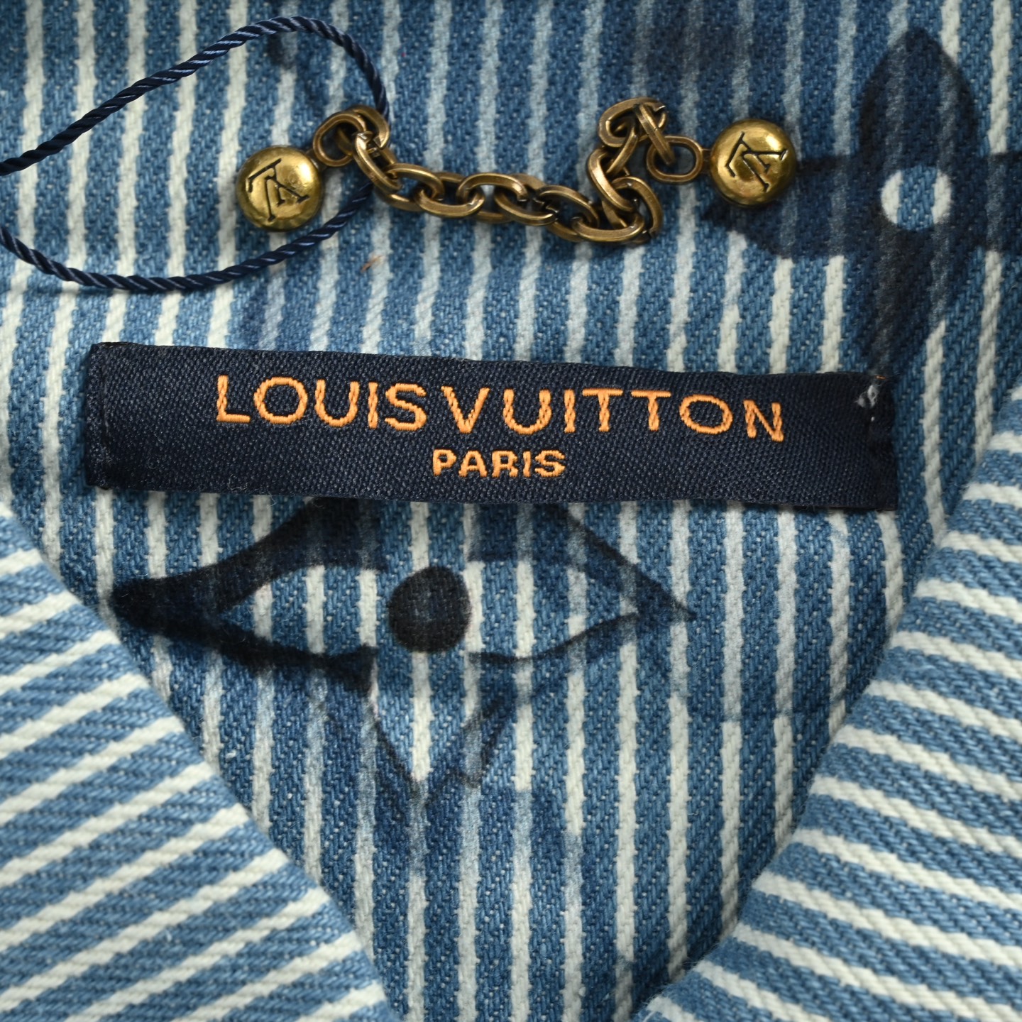 Louis Vuitton/路易威登 水墨老花牛仔外套-莆田鞋,莆田鞋货源,高仿鞋,高仿鞋货源,安福档口,莆田高仿鞋,莆田鞋批发,高仿鞋批发,莆田高仿运动鞋,高仿运动鞋,莆田运动鞋 Louis Vuitton/路易威登 水墨老花牛仔外套