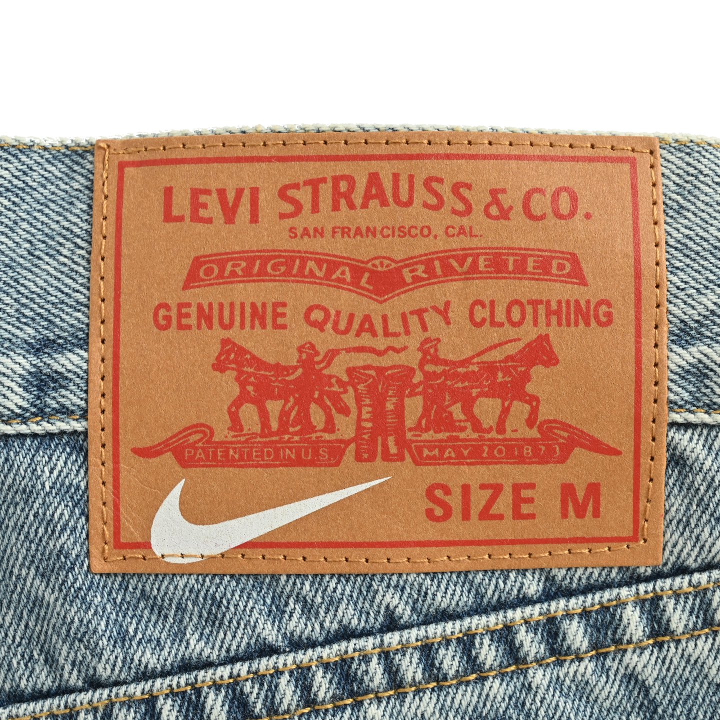 Nike & Levi’s 联名款刺绣logo牛仔裤 Levi’s x Nike 最新联名款 长裤-Chinese UA Cheap High Quatity Brand Clothes Bags handbags Sneakers wholesale wholesaler seller from China Factory suppliers Fashion Clothing Shoes best Quality Beautiful Price Nike & Levi’s 联名款刺绣logo牛仔裤 Levi’s x Nike 最新联名款 长裤