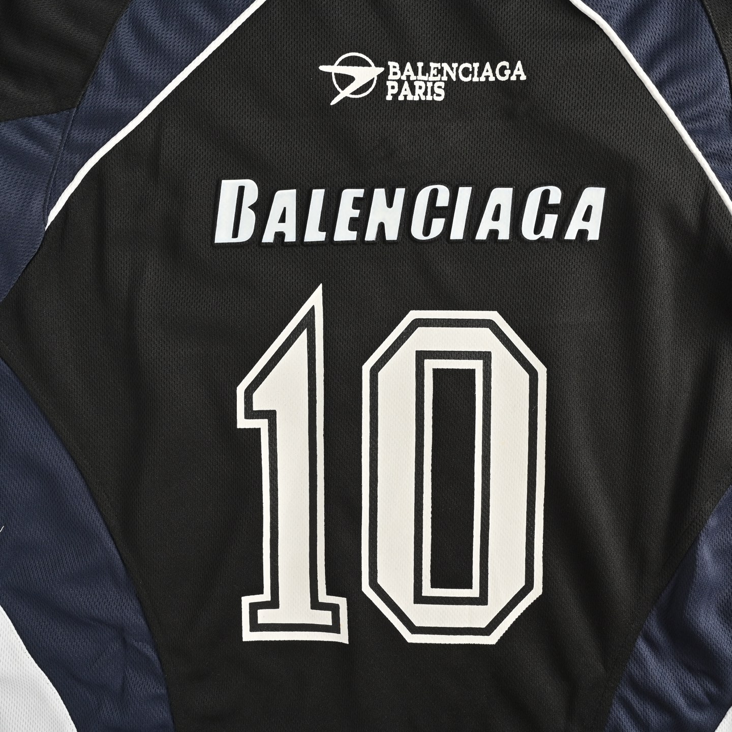 Balenciaga/巴黎世家 运动网眼平纹长袖球衣 黑色 白色-Chinese UA Cheap High Quatity Brand Clothes Bags handbags Sneakers wholesale wholesaler seller from China Factory suppliers Fashion Clothing Shoes best Quality Beautiful Price Balenciaga/巴黎世家 运动网眼平纹长袖球衣 黑色 白色