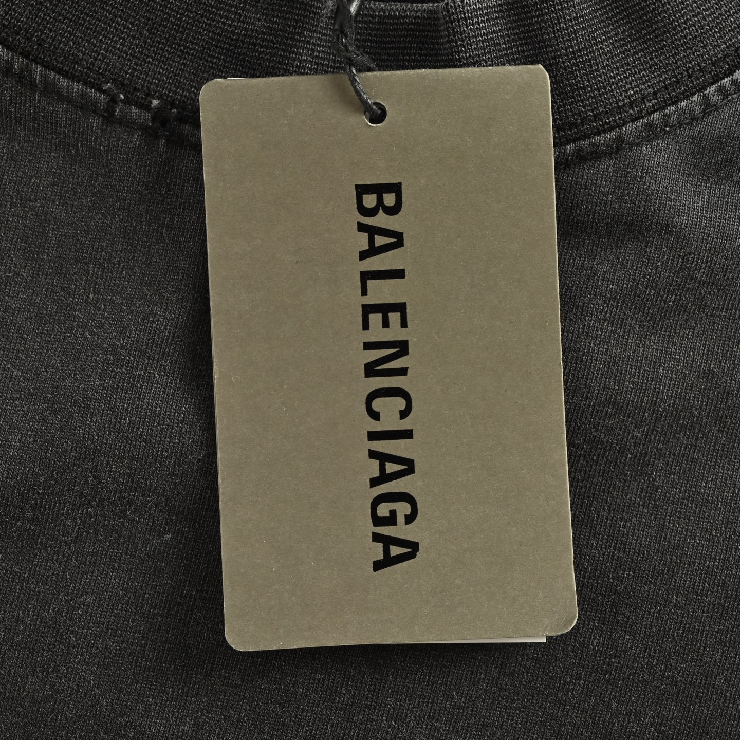 Balenciaga/巴黎世家 25Fw 油漆喷墨刺绣长袖T恤黑灰