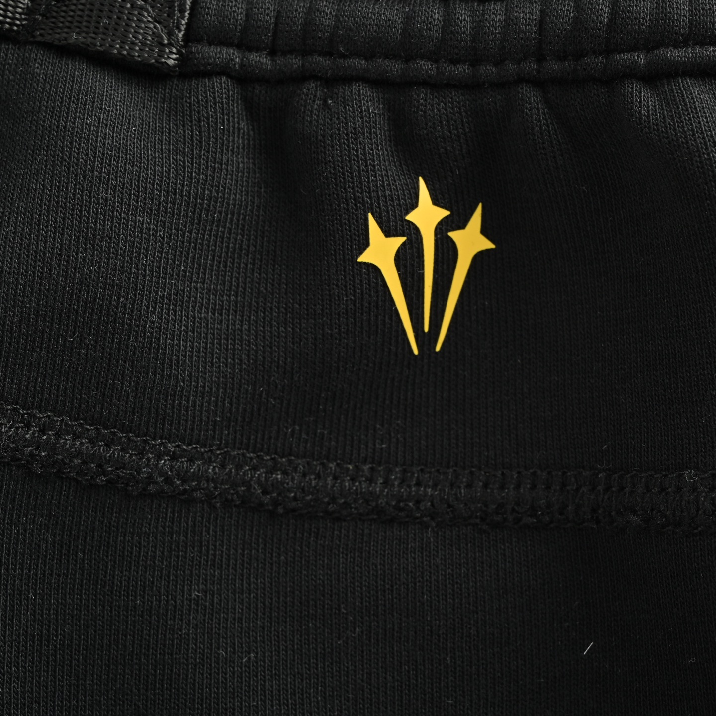 Nike & Drake 联名款 NOCTA 系列印花运动长裤 Nike x Drake 联名款 NOCTA 系列 Nike x Nocta 联名款 Tech Fleece 印花运动长裤