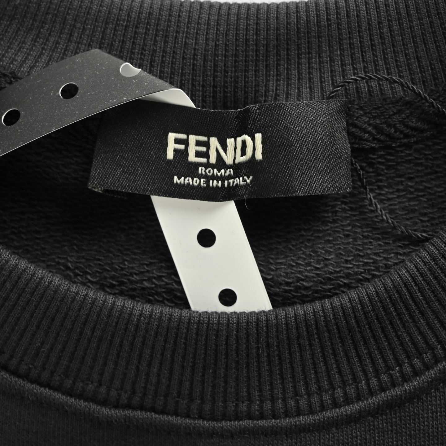 Fendi/芬迪 倒三角趣味印花拼接圆领卫衣
