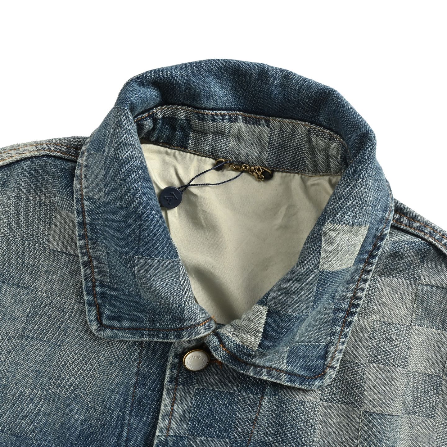 Louis Vuitton/路易威登 马赛克棋盘格套装牛仔外套-Chinese UA Cheap High Quatity Brand Clothes Bags handbags Sneakers wholesale wholesaler seller from China Factory suppliers Fashion Clothing Shoes best Quality Beautiful Price Louis Vuitton/路易威登 马赛克棋盘格套装牛仔外套