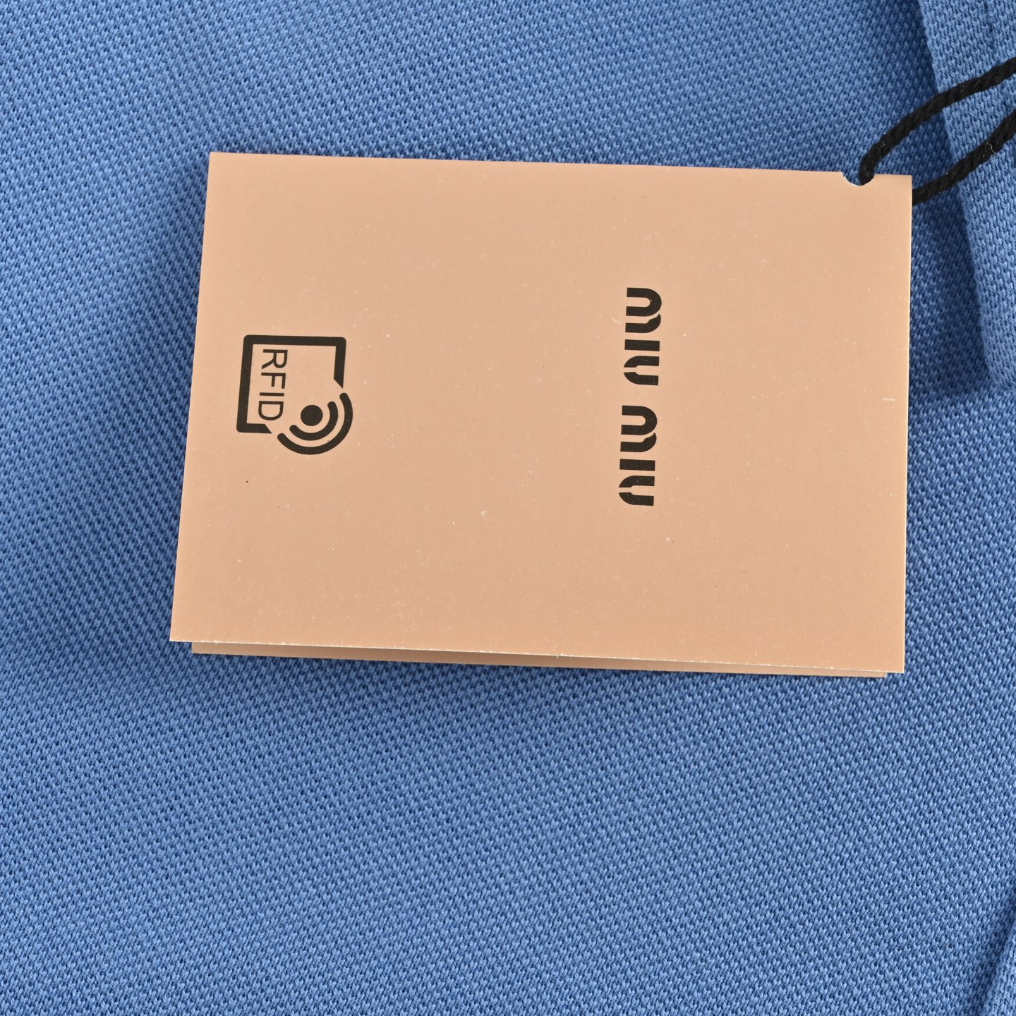 MiuMiu/缪缪 蓝色小标棉质珠地长袖衬衫-Chinese UA Cheap High Quatity Brand Clothes Bags handbags Sneakers wholesale wholesaler seller from China Factory suppliers Fashion Clothing Shoes best Quality Beautiful Price MiuMiu/缪缪 蓝色小标棉质珠地长袖衬衫
