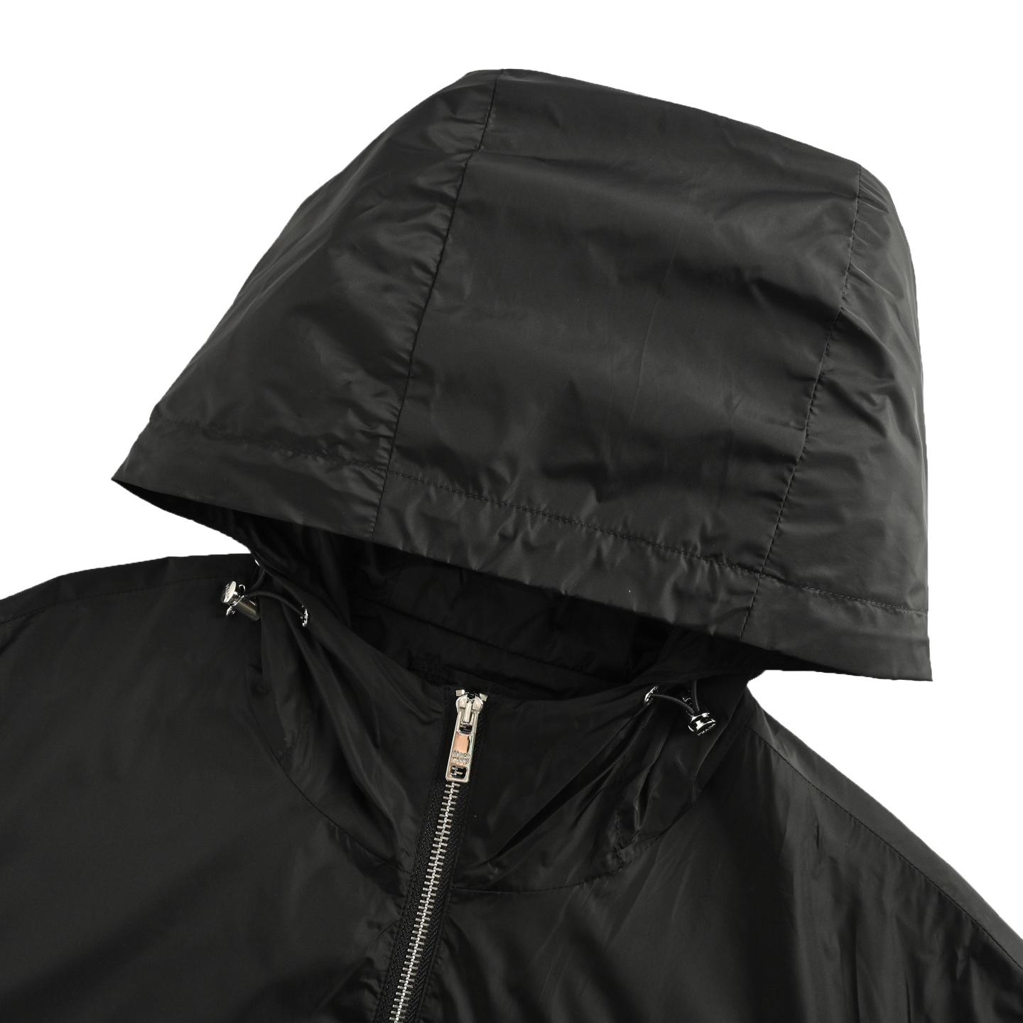 Prada/普拉达 胸口字母拉链口连帽外套-Chinese UA Cheap High Quatity Brand Clothes Bags handbags Sneakers wholesale wholesaler seller from China Factory suppliers Fashion Clothing Shoes best Quality Beautiful Price Prada/普拉达 胸口字母拉链口连帽外套