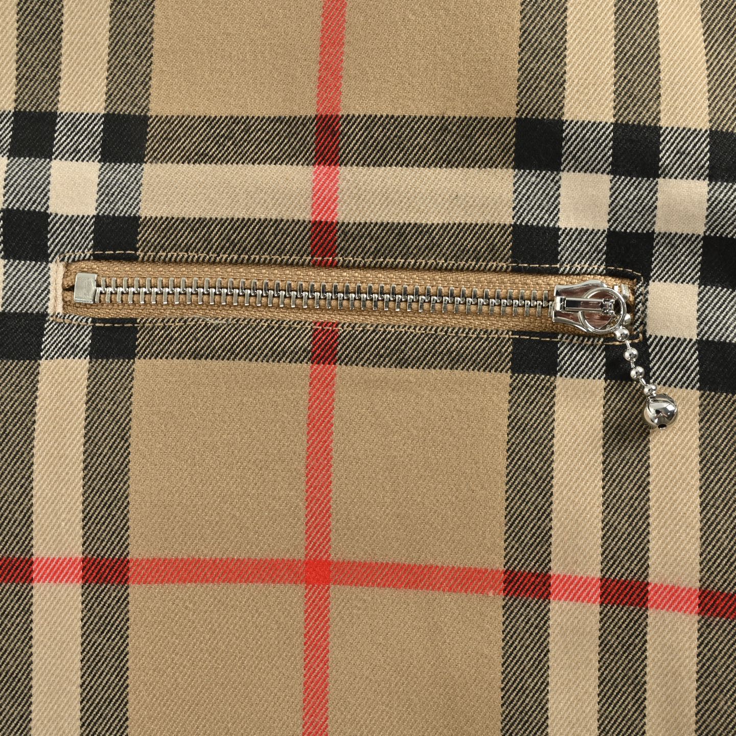 Burberry/巴宝莉 双边胸口拉链口袋格纹翻领外套-Chinese UA Cheap High Quatity Brand Clothes Bags handbags Sneakers wholesale wholesaler seller from China Factory suppliers Fashion Clothing Shoes best Quality Beautiful Price Burberry/巴宝莉 双边胸口拉链口袋格纹翻领外套