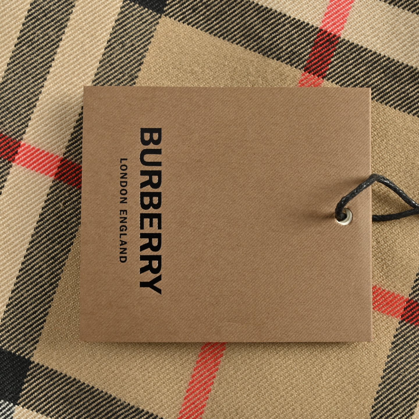 Burberry/巴宝莉 双边胸口拉链口袋格纹翻领外套-Chinese UA Cheap High Quatity Brand Clothes Bags handbags Sneakers wholesale wholesaler seller from China Factory suppliers Fashion Clothing Shoes best Quality Beautiful Price Burberry/巴宝莉 双边胸口拉链口袋格纹翻领外套