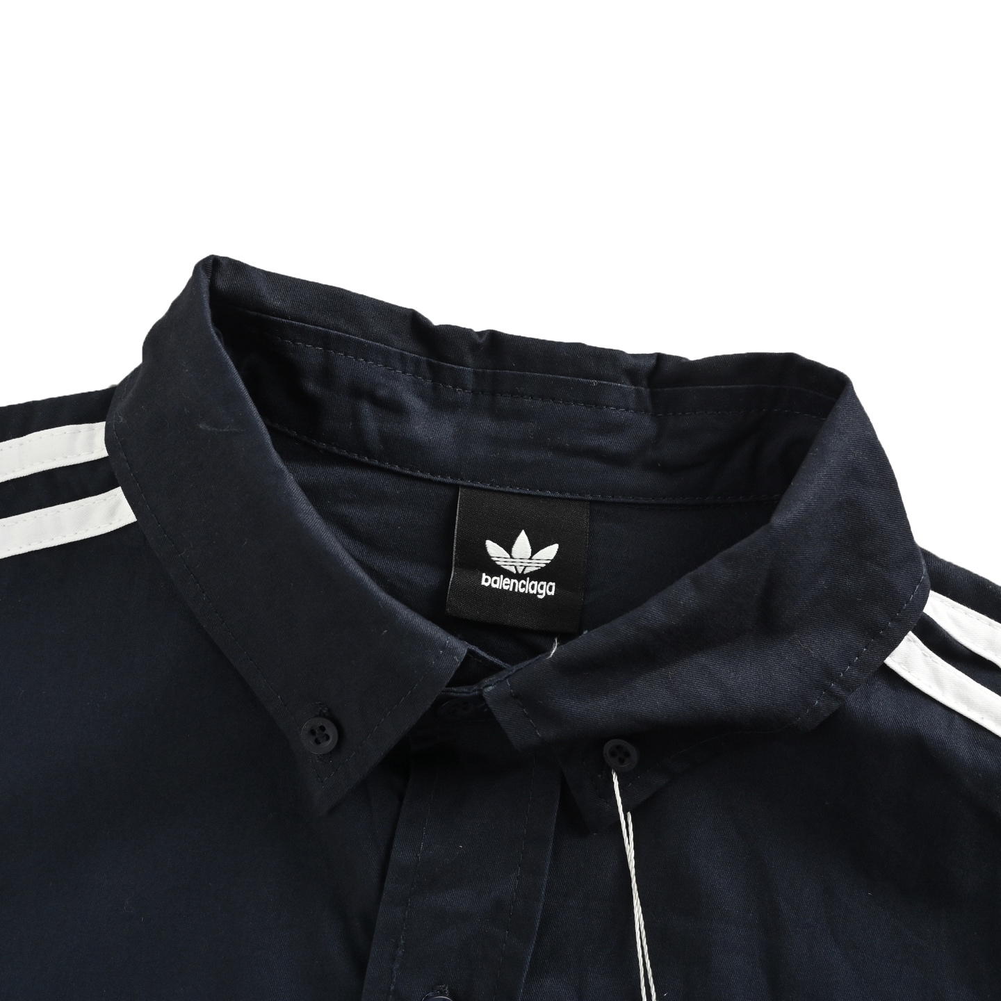 Balenciaga/巴黎世家 曼联logo刺绣织带衬衫-Chinese UA Cheap High Quatity Brand Clothes Bags handbags Sneakers wholesale wholesaler seller from China Factory suppliers Fashion Clothing Shoes best Quality Beautiful Price Balenciaga/巴黎世家 曼联logo刺绣织带衬衫