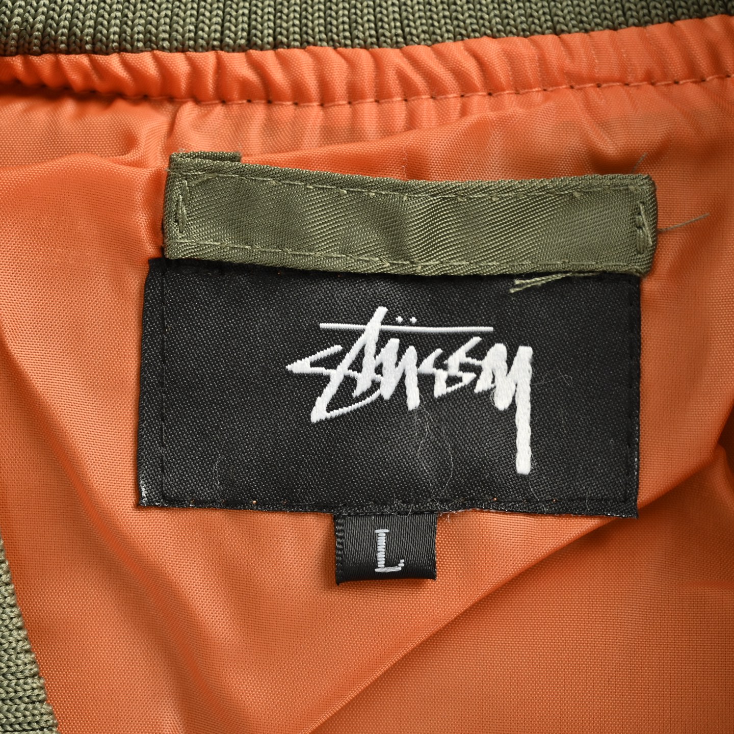 Stussy & CDG 联名款刺绣飞行夹克外套 Stussy x CDG MA1 JACKET 40周年联名地图限定款面料采用军绿绸缎尼龙 军绿色