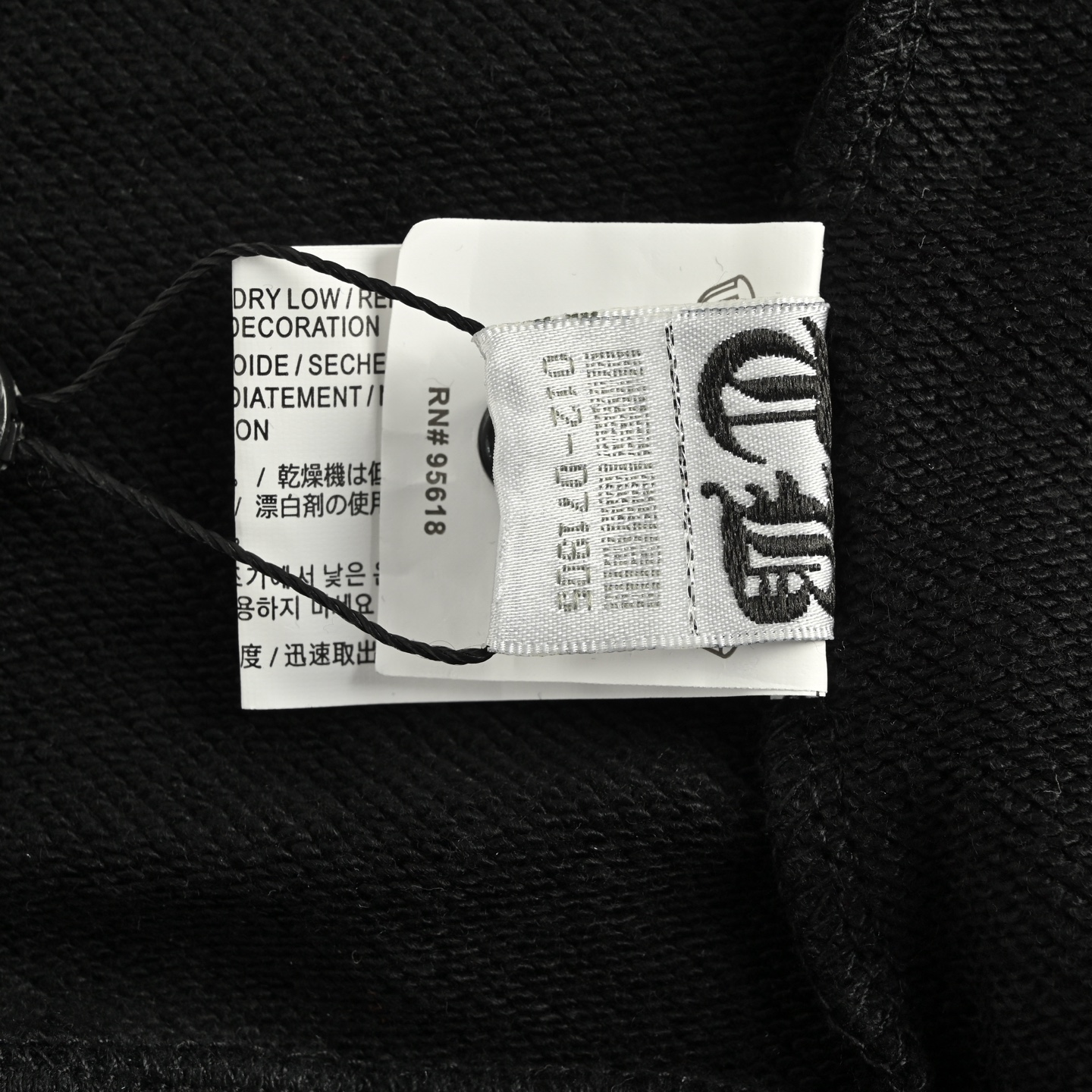 Chrome Hearts/克罗心 25Fw 袖口梵文印花拉链外套-Chinese UA Cheap High Quatity Brand Clothes Bags handbags Sneakers wholesale wholesaler seller from China Factory suppliers Fashion Clothing Shoes best Quality Beautiful Price Chrome Hearts/克罗心 25Fw 袖口梵文印花拉链外套