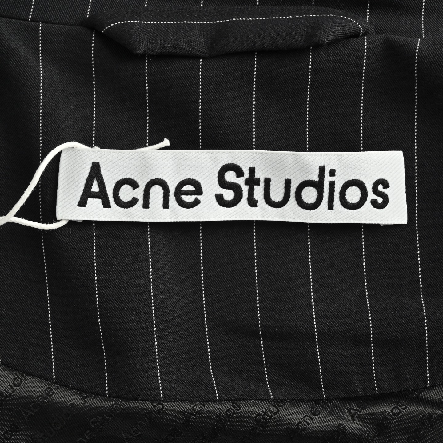 Acne Studios 蝴蝶结竖条纹夹克外套
