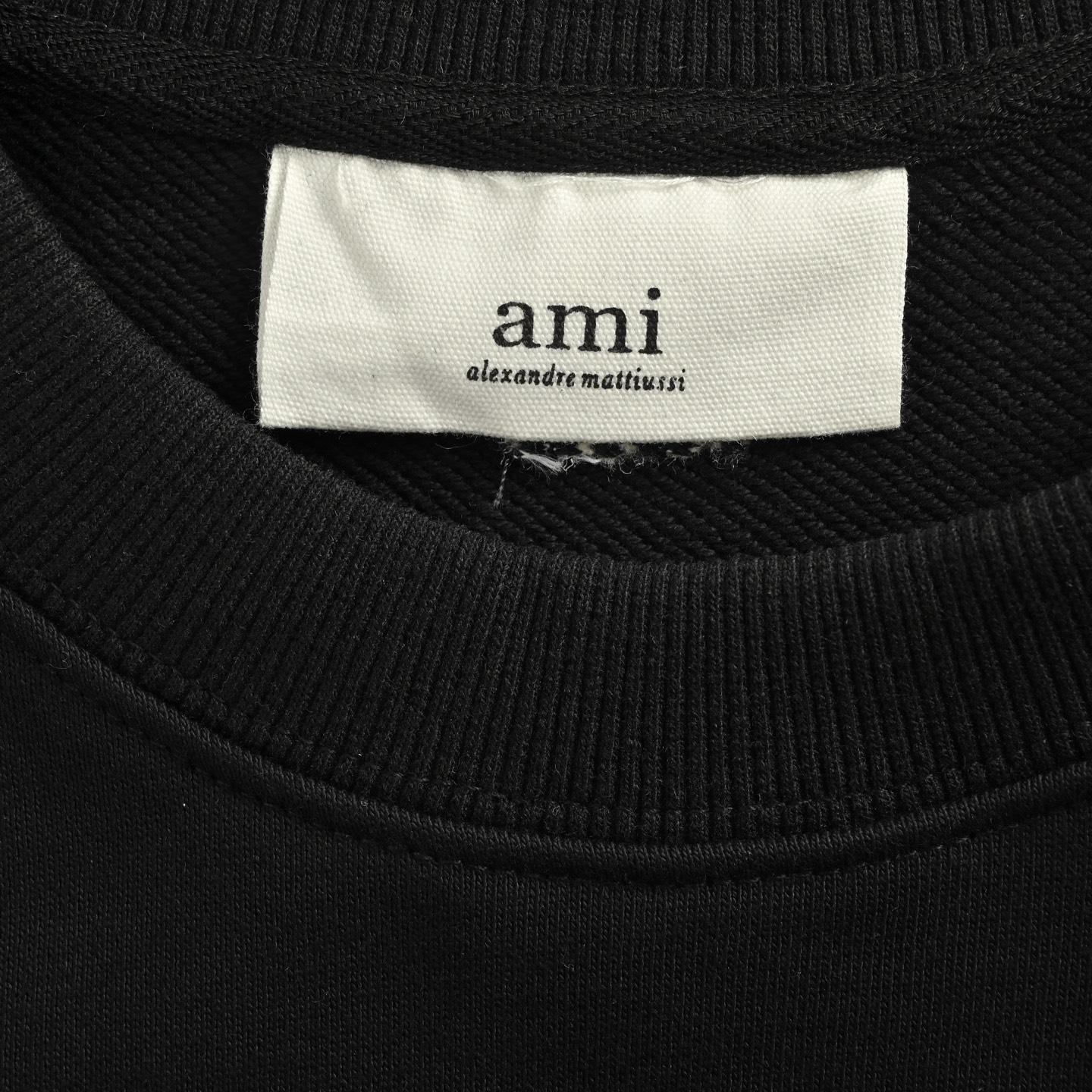 Ami Paris 小爱心刺绣圆领卫衣