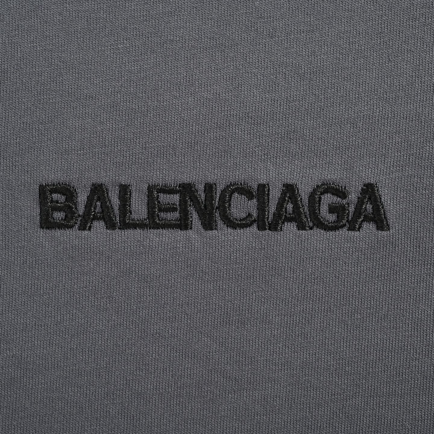 Balenciaga/巴黎世家 25ss 前后字母logo刺绣短袖