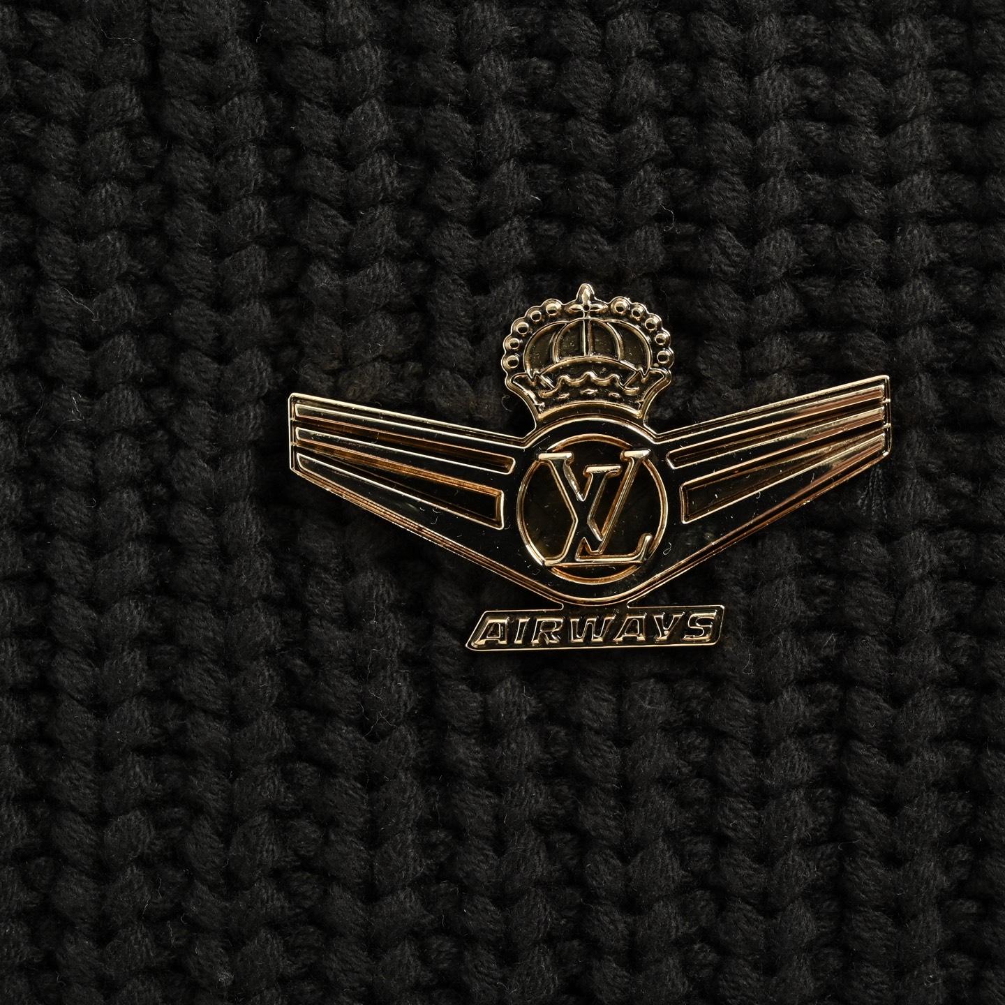 Louis Vuitton/路易威登 绵羊毛混纺半拉链套头针织毛衣-Chinese UA Cheap High Quatity Brand Clothes Bags handbags Sneakers wholesale wholesaler seller from China Factory suppliers Fashion Clothing Shoes best Quality Beautiful Price Louis Vuitton/路易威登 绵羊毛混纺半拉链套头针织毛衣