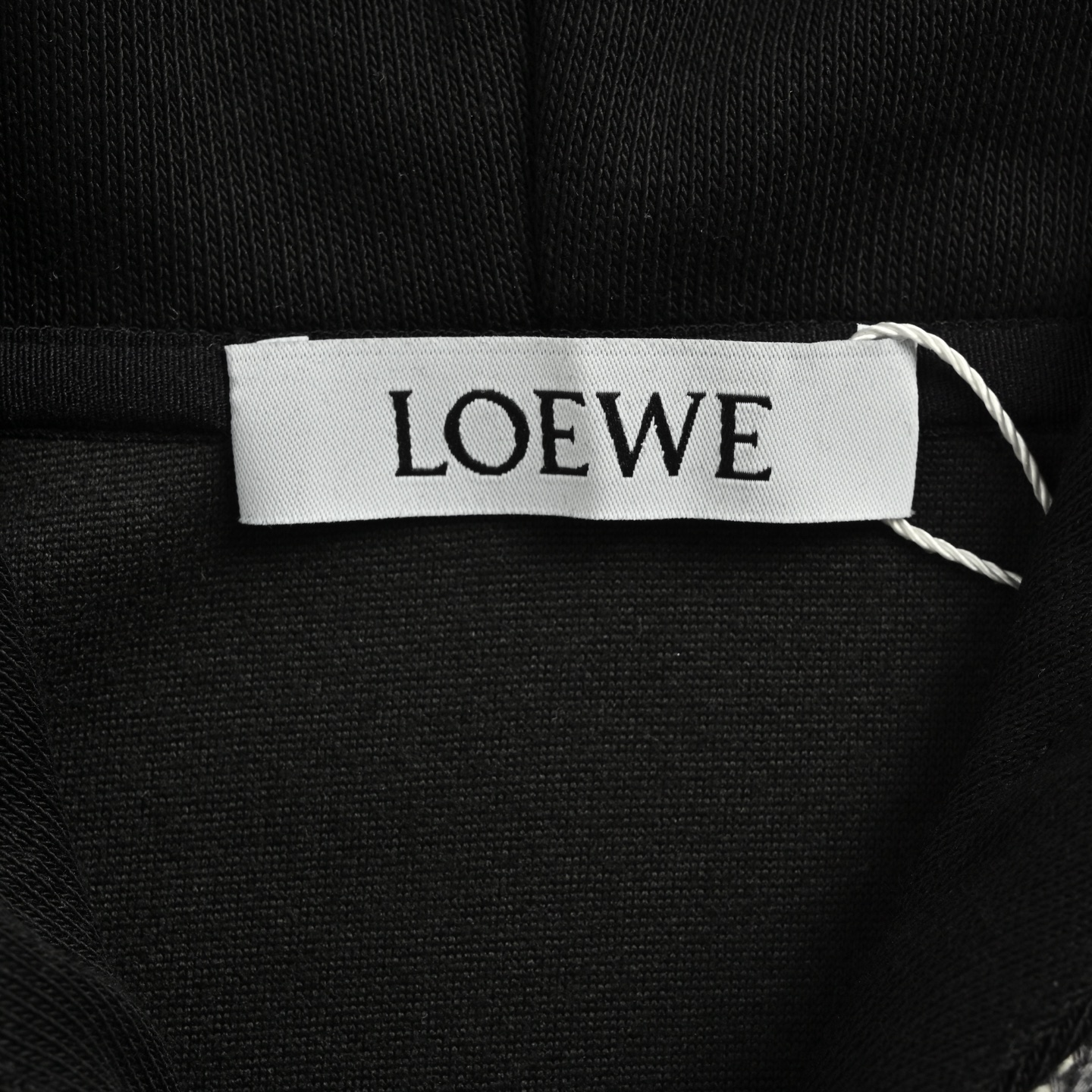 Loewe/罗意威 25Fw 镂空压胶字母连帽卫衣 罗意威带帽卫衣-Chinese UA Cheap High Quatity Brand Clothes Bags handbags Sneakers wholesale wholesaler seller from China Factory suppliers Fashion Clothing Shoes best Quality Beautiful Price Loewe/罗意威 25Fw 镂空压胶字母连帽卫衣 罗意威带帽卫衣