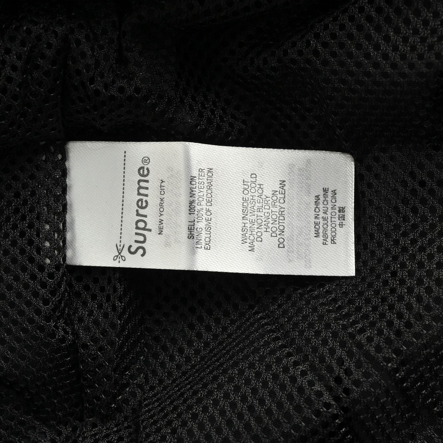 Supreme 杜卡迪联名撞色机车夹克外套 Supreme x DUCATI 杜卡迪 联名款 SS24 WEEK16 TRACK PANT Logo印花撞色运动外套-Chinese UA Cheap High Quatity Brand Clothes Bags handbags Sneakers wholesale wholesaler seller from China Factory suppliers Fashion Clothing Shoes best Quality Beautiful Price Supreme 杜卡迪联名撞色机车夹克外套 Supreme x DUCATI 杜卡迪 联名款 SS24 WEEK16 TRACK PANT Logo印花撞色运动外套