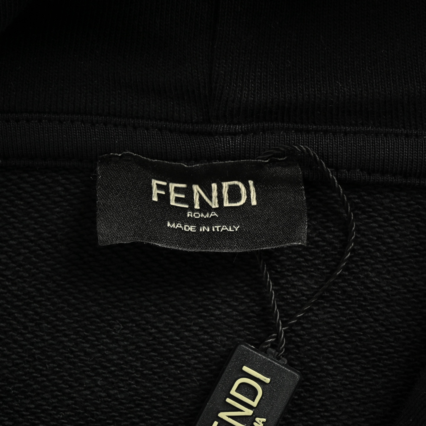 Fendi/芬迪 小怪兽眼睛刺绣logo连帽卫衣-Chinese UA Cheap High Quatity Brand Clothes Bags handbags Sneakers wholesale wholesaler seller from China Factory suppliers Fashion Clothing Shoes best Quality Beautiful Price Fendi/芬迪 小怪兽眼睛刺绣logo连帽卫衣