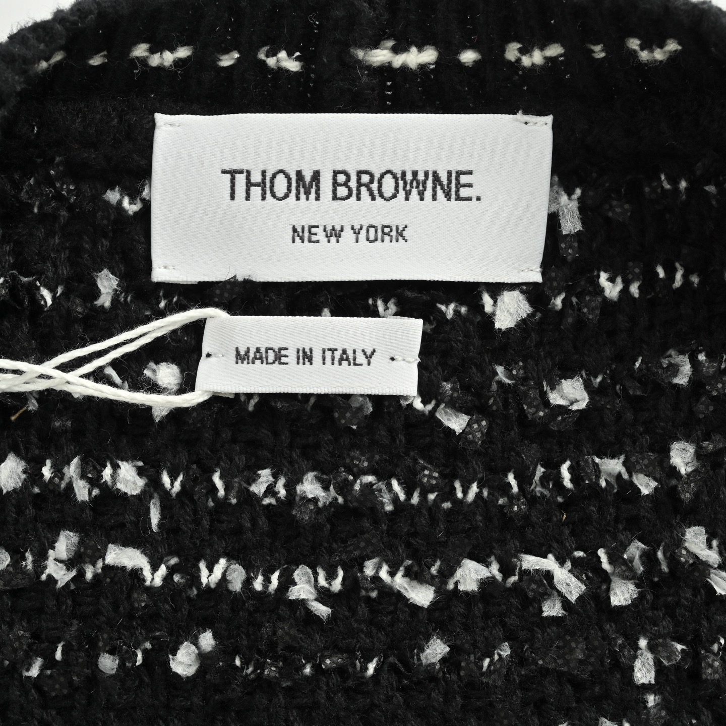 Thom Browne/汤姆布朗 25Fw 小香风粗花呢针织毛衣开衫-Chinese UA Cheap High Quatity Brand Clothes Bags handbags Sneakers wholesale wholesaler seller from China Factory suppliers Fashion Clothing Shoes best Quality Beautiful Price Thom Browne/汤姆布朗 25Fw 小香风粗花呢针织毛衣开衫