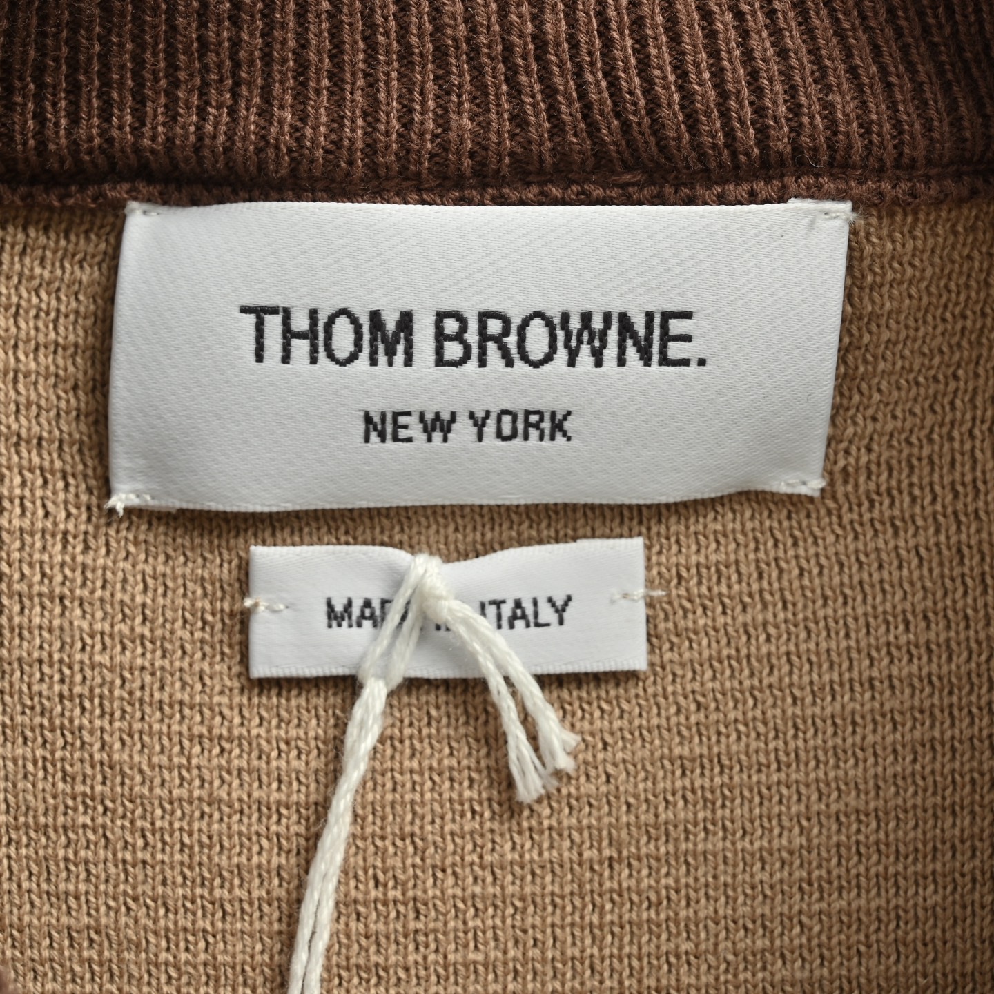 Thom Browne/汤姆布朗 25Fw 拼色纯棉针织圆领毛衣-Chinese UA Cheap High Quatity Brand Clothes Bags handbags Sneakers wholesale wholesaler seller from China Factory suppliers Fashion Clothing Shoes best Quality Beautiful Price Thom Browne/汤姆布朗 25Fw 拼色纯棉针织圆领毛衣